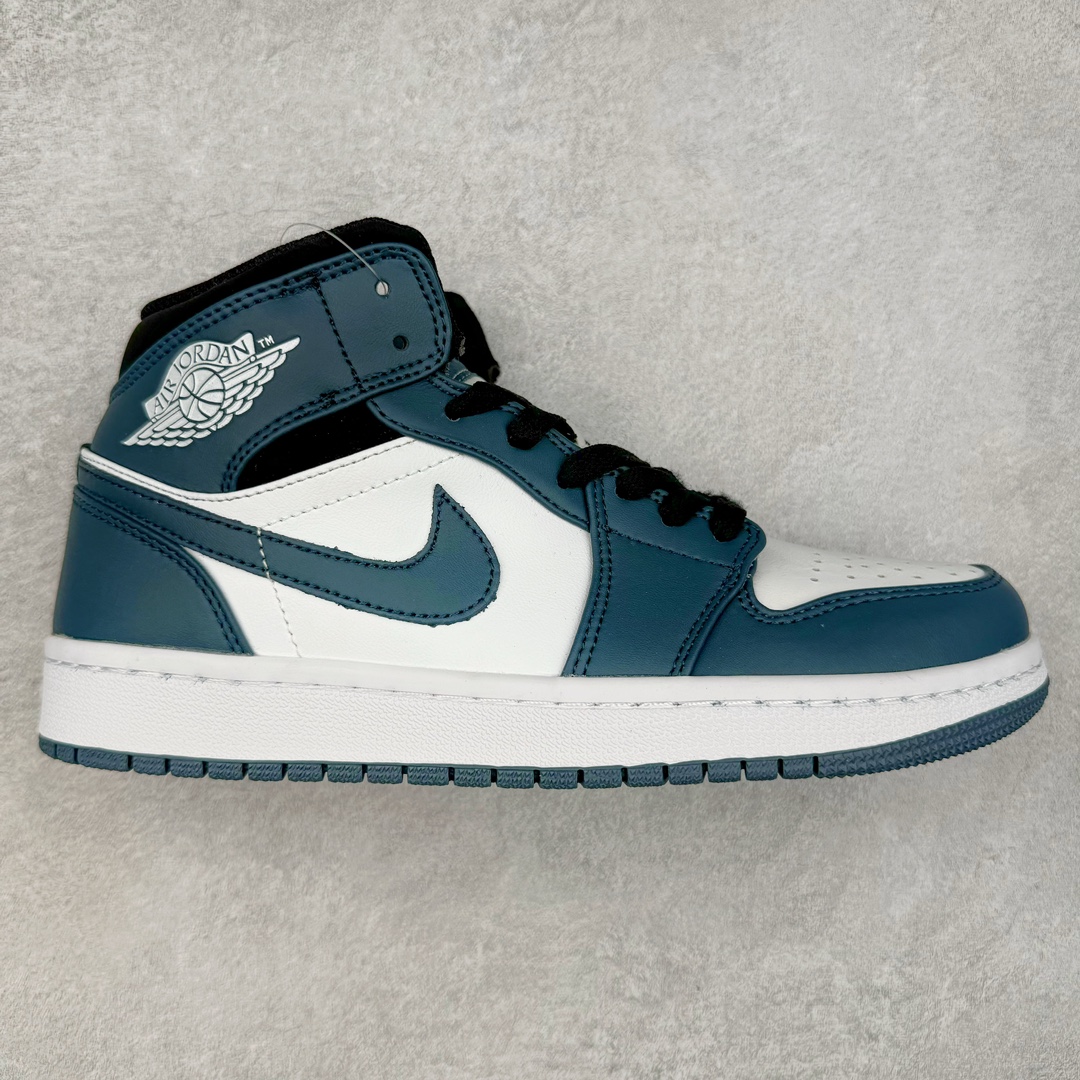 图片[6]-＃特价福利 Air Jordan AJ1 Mid 中帮系列 原装楦头纸板开发 完美鞋型 超高清洁度 鞋型不臃肿别扭 原厂内置全掌气垫 A模大底 鞋舌AJ原厂专用牛津布 AJ专用反口珍珠布 原厂无杂质高弹内里海棉 特殊封边弹力鞋带 原鞋开模 拒绝公底 购置公司同步原材料 都有细节原汁原味 忠于原版 尺码：36 36.5 37.5 38 38.5 39 40 40.5 41 42 42.5 43 44 44.5 45 46-选品中心