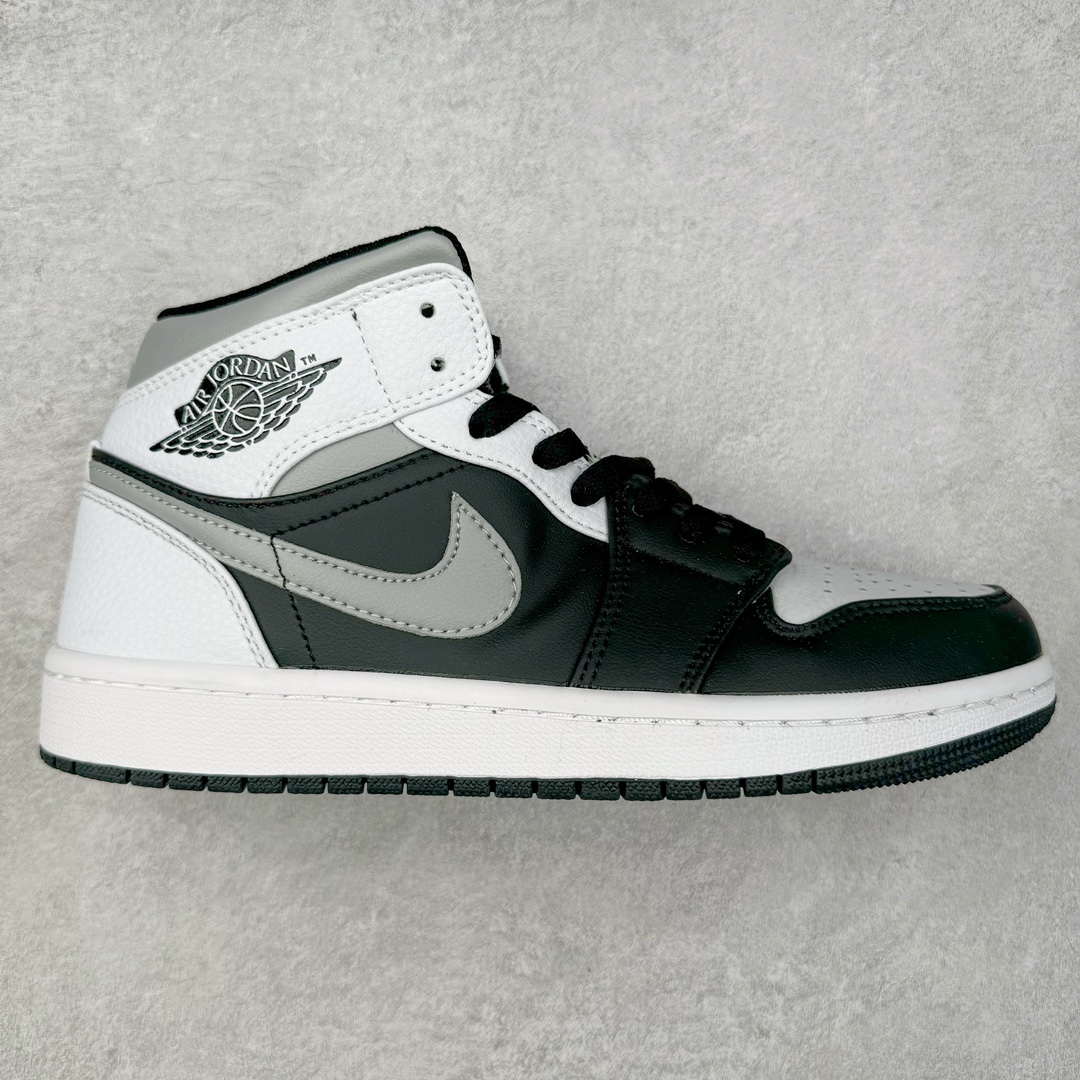 图片[9]-＃特价福利 Air Jordan AJ1 Mid 中帮系列 原装楦头纸板开发 完美鞋型 超高清洁度 鞋型不臃肿别扭 原厂内置全掌气垫 A模大底 鞋舌AJ原厂专用牛津布 AJ专用反口珍珠布 原厂无杂质高弹内里海棉 特殊封边弹力鞋带 原鞋开模 拒绝公底 购置公司同步原材料 都有细节原汁原味 忠于原版 尺码：36 36.5 37.5 38 38.5 39 40 40.5 41 42 42.5 43 44 44.5 45 46-选品中心