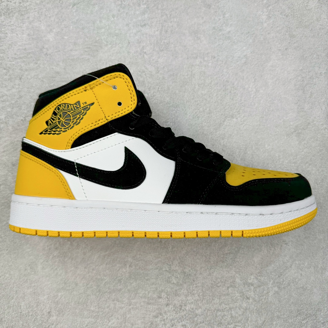 ＃特价福利 Air Jordan AJ1 Mid 中帮系列 原装楦头纸板开发 完美鞋型 超高清洁度 鞋型不臃肿别扭 原厂内置全掌气垫 A模大底 鞋舌AJ原厂专用牛津布 AJ专用反口珍珠布 原厂无杂质高弹内里海棉 特殊封边弹力鞋带 原鞋开模 拒绝公底 购置公司同步原材料 都有细节原汁原味 忠于原版 尺码：36 36.5 37.5 38 38.5 39 40 40.5 41 42 42.5 43 44 44.5 45 46-选品中心