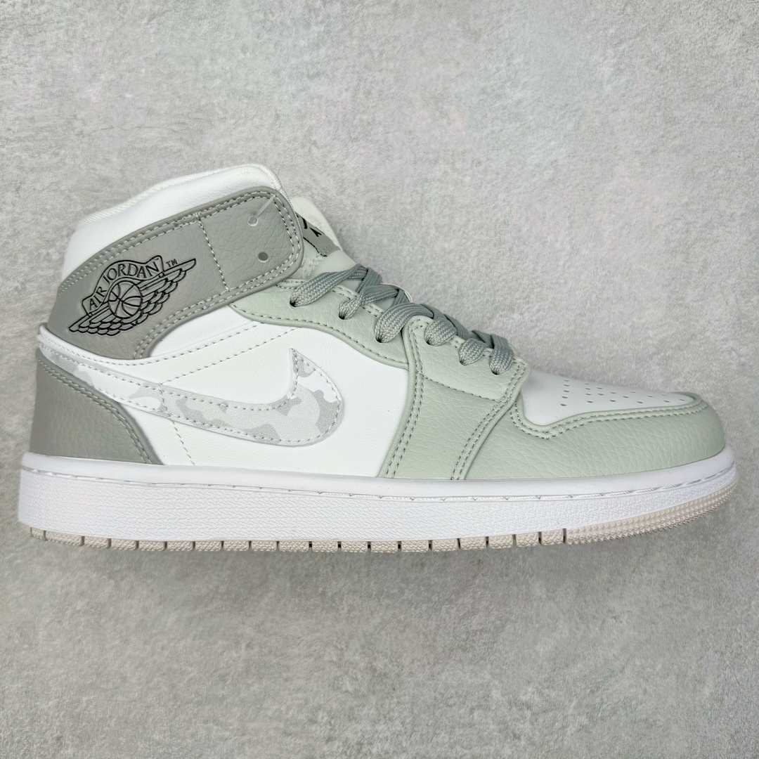 图片[6]-＃特价福利 Air Jordan AJ1 Mid 中帮系列 原装楦头纸板开发 完美鞋型 超高清洁度 鞋型不臃肿别扭 原厂内置全掌气垫 A模大底 鞋舌AJ原厂专用牛津布 AJ专用反口珍珠布 原厂无杂质高弹内里海棉 特殊封边弹力鞋带 原鞋开模 拒绝公底 购置公司同步原材料 都有细节原汁原味 忠于原版 尺码：36 36.5 37.5 38 38.5 39 40 40.5 41 42 42.5 43 44 44.5 45 46-选品中心