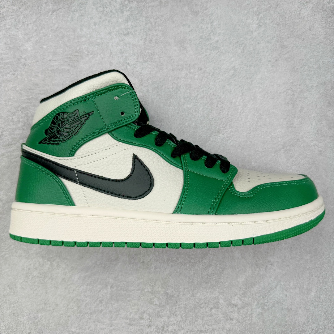 图片[8]-＃特价福利 Air Jordan AJ1 Mid 中帮系列 原装楦头纸板开发 完美鞋型 超高清洁度 鞋型不臃肿别扭 原厂内置全掌气垫 A模大底 鞋舌AJ原厂专用牛津布 AJ专用反口珍珠布 原厂无杂质高弹内里海棉 特殊封边弹力鞋带 原鞋开模 拒绝公底 购置公司同步原材料 都有细节原汁原味 忠于原版 尺码：36 36.5 37.5 38 38.5 39 40 40.5 41 42 42.5 43 44 44.5 45 46-选品中心