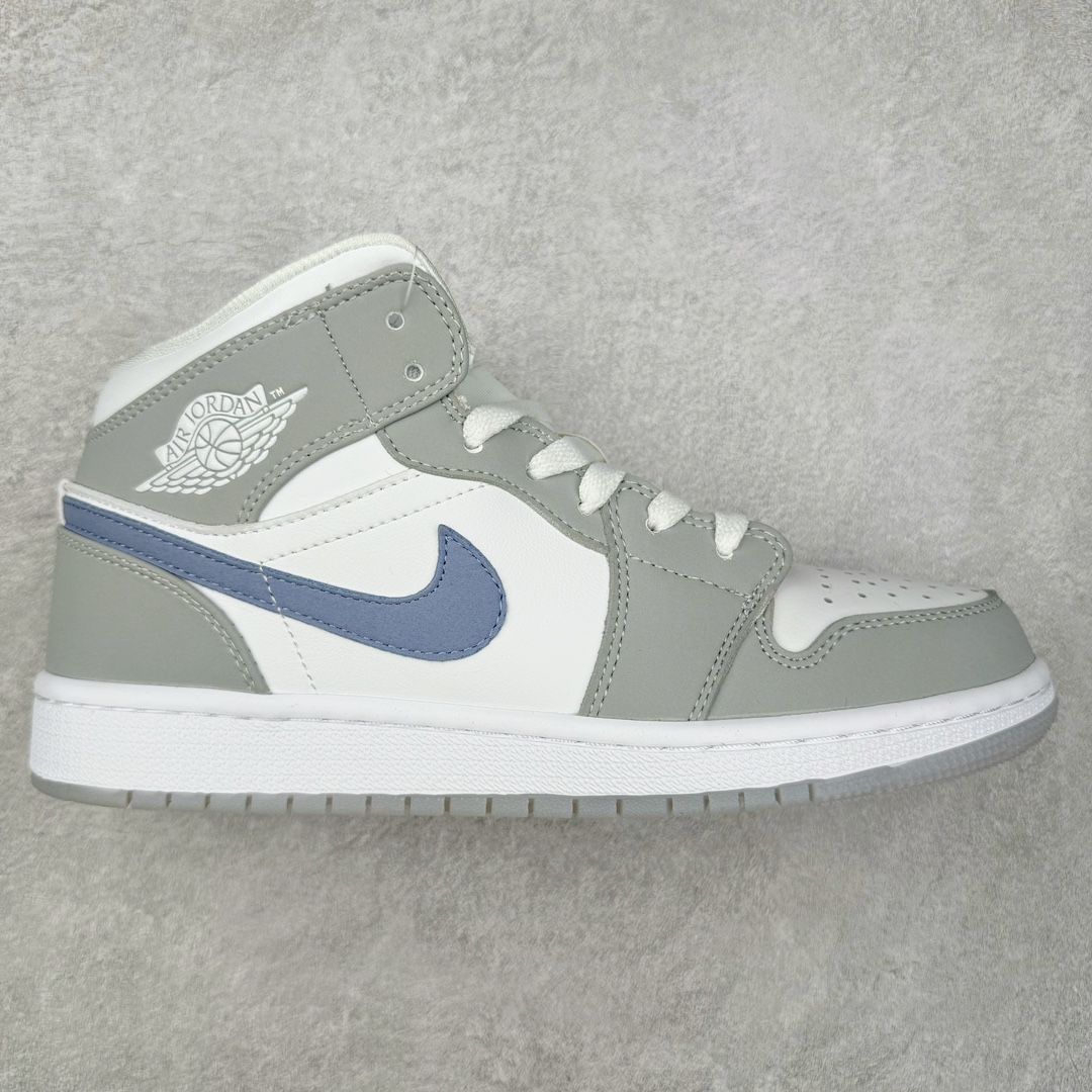 图片[3]-＃特价福利 Air Jordan AJ1 Mid 中帮系列 原装楦头纸板开发 完美鞋型 超高清洁度 鞋型不臃肿别扭 原厂内置全掌气垫 A模大底 鞋舌AJ原厂专用牛津布 AJ专用反口珍珠布 原厂无杂质高弹内里海棉 特殊封边弹力鞋带 原鞋开模 拒绝公底 购置公司同步原材料 都有细节原汁原味 忠于原版 尺码：36 36.5 37.5 38 38.5 39 40 40.5 41 42 42.5 43 44 44.5 45 46-选品中心