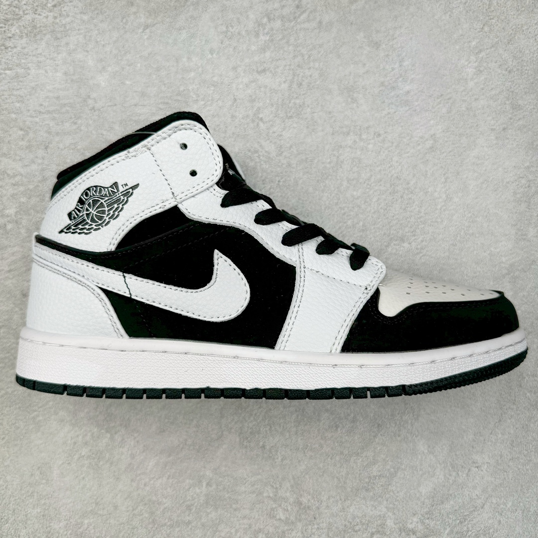 ＃特价福利 Air Jordan AJ1 Mid 中帮系列 原装楦头纸板开发 完美鞋型 超高清洁度 鞋型不臃肿别扭 原厂内置全掌气垫 A模大底 鞋舌AJ原厂专用牛津布 AJ专用反口珍珠布 原厂无杂质高弹内里海棉 特殊封边弹力鞋带 原鞋开模 拒绝公底 购置公司同步原材料 都有细节原汁原味 忠于原版 尺码：36 36.5 37.5 38 38.5 39 40 40.5 41 42 42.5 43 44 44.5 45 46-选品中心