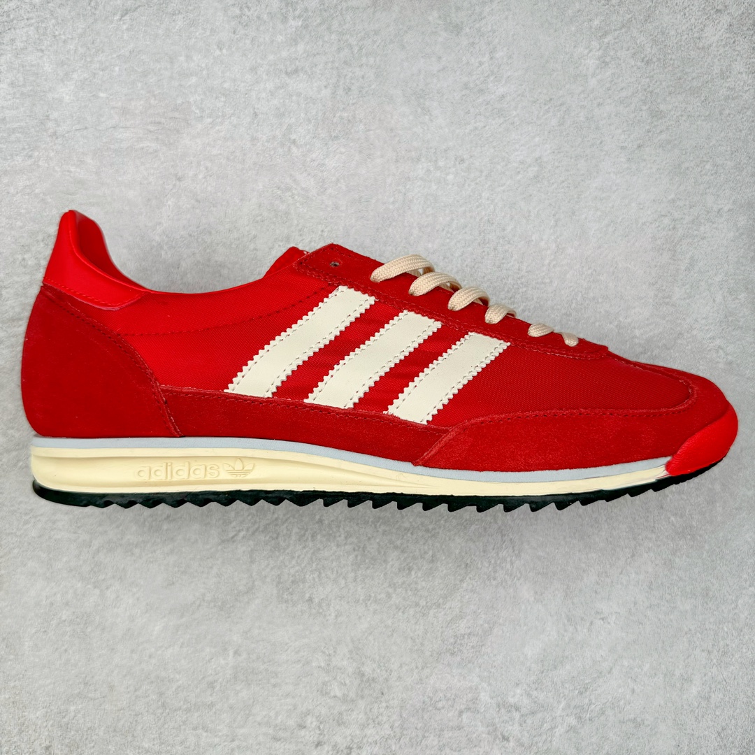 图片[10]-＃纯原 AD Wmns SL72 OG 系列德训足球风百搭低帮休闲运动板鞋 采用高弹EVA+MODEL+RB三层组合底 区别市面RB一体大底 三层组合鞋底重量与原鞋一致 Originals 将有「T 头鞋」造型的诞生于 1972 年的 SL72 鞋款复刻带回 各位买鞋又有新选择了 1972 年 SL72 问世后 引领了后来阿迪达斯的跑鞋发展方向 其中「SL」代表了 Super Light 彰显了产品轻便的特性 1972 年 SL72 问世后 引领了后来阿迪达斯的跑鞋发展方向 其中「SL」代表了 Super Light 彰显了产品轻便的特性 这次 Originals 延续其轻质经典的基因 带来男女两款 SL72 男生款带来 SL72 RS 鞋型 RS 意为 Reshaped（重塑）鞋款在保留了经典的外观基础上 在尼龙材质里增加了填充物 使鞋型更加挺立和饱满 鞋头则更加圆润 鞋底的 EVA 材质则增加了鞋款的高度 女生款则带来 SL72 OG W 鞋型 OG 顾名思义则是致敬经典款式 相较于 RS（Reshaped）鞋款 鞋身更加纤细 其整体鞋身轮廓、线条、细节、材质上尊崇 70 年代 SL72 的设计 还原经典味道 尺码：36 36⅔ 37⅓ 38 38⅔ 39⅓ 40 40⅔ 41⅓ 42 42⅔ 43⅓ 44 44⅔ 45-选品中心