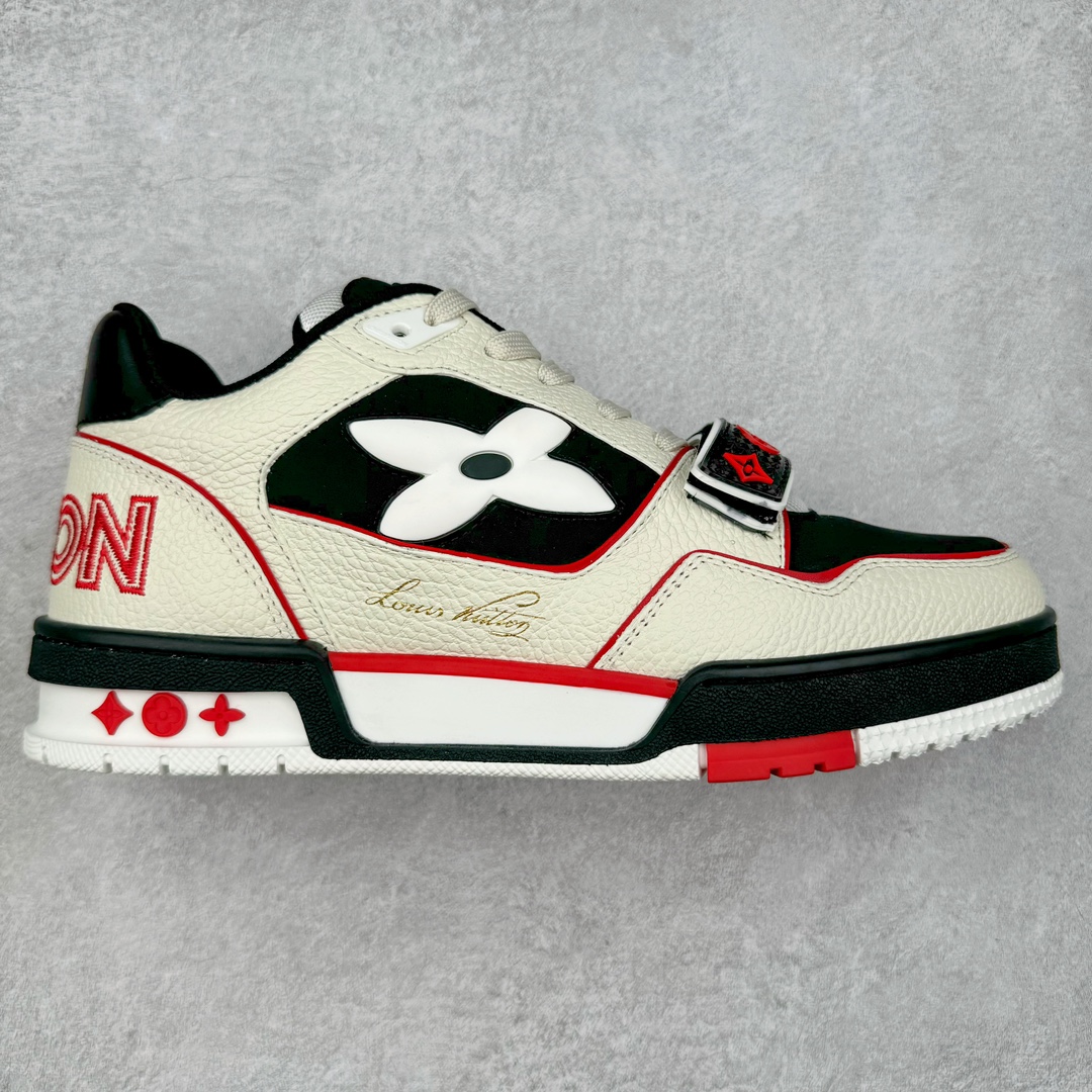 Louis Vuitton Trainer lv时装走秀运动鞋 高尔夫系列 全网最全配色更新最快 最成熟的做工稳定的品控 完美鞋型超高的清洁度 零毛边线头瑕疵 全套原楦原纸版原鞋开模 全网最具灵魂的版型 正确原装黄色鞋盒 正确中底印花 鞋面印花3D高频深度立体 全鞋电脑针车 紧密相连 针距密度一致 环保乳胶注塑鞋垫 厚度脚感还原原版 皮面裁剪部位 统一油边封口工艺 原装橡胶大底含胶量大底组合零偏差 专柜全套包装 防尘袋 说明书 质保卡 男女鞋 尺码：35 36 37 38 39 40 41 42 43 44 45-选品中心