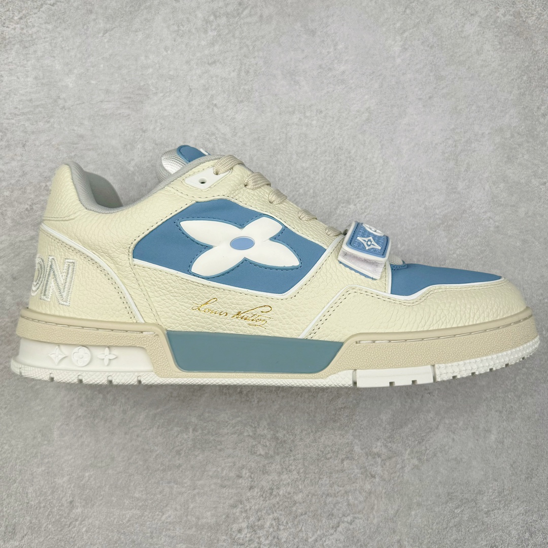 Louis Vuitton Trainer lv时装走秀运动鞋 高尔夫系列 全网最全配色更新最快 最成熟的做工稳定的品控 完美鞋型超高的清洁度 零毛边线头瑕疵 全套原楦原纸版原鞋开模 全网最具灵魂的版型 正确原装黄色鞋盒 正确中底印花 鞋面印花3D高频深度立体 全鞋电脑针车 紧密相连 针距密度一致 环保乳胶注塑鞋垫 厚度脚感还原原版 皮面裁剪部位 统一油边封口工艺 原装橡胶大底含胶量大底组合零偏差 专柜全套包装 防尘袋 说明书 质保卡 男女鞋 尺码：35 36 37 38 39 40 41 42 43 44 45-选品中心