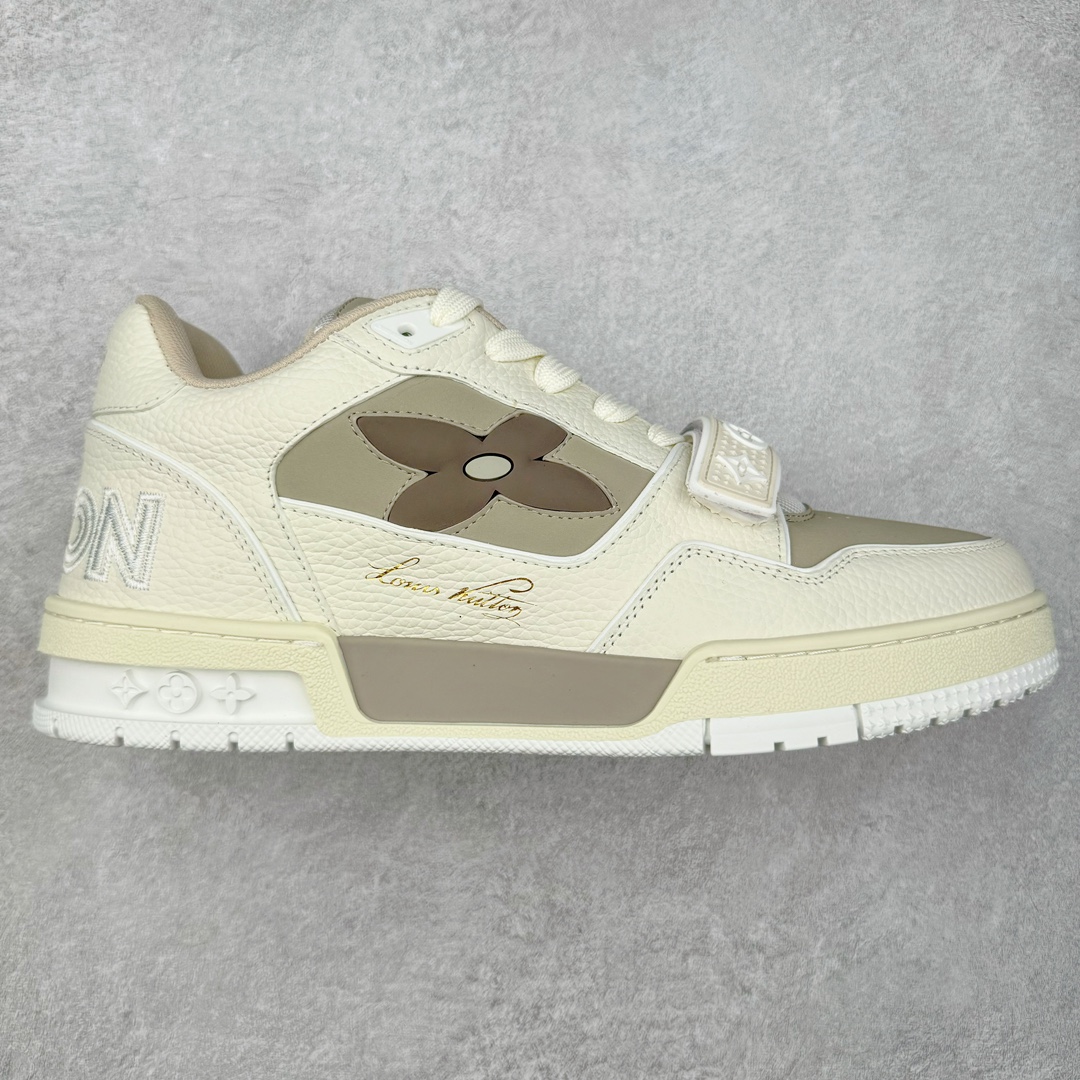 Louis Vuitton Trainer lv时装走秀运动鞋 高尔夫系列 全网最全配色更新最快 最成熟的做工稳定的品控 完美鞋型超高的清洁度 零毛边线头瑕疵 全套原楦原纸版原鞋开模 全网最具灵魂的版型 正确原装黄色鞋盒 正确中底印花 鞋面印花3D高频深度立体 全鞋电脑针车 紧密相连 针距密度一致 环保乳胶注塑鞋垫 厚度脚感还原原版 皮面裁剪部位 统一油边封口工艺 原装橡胶大底含胶量大底组合零偏差 专柜全套包装 防尘袋 说明书 质保卡 男女鞋 尺码：35 36 37 38 39 40 41 42 43 44 45-选品中心
