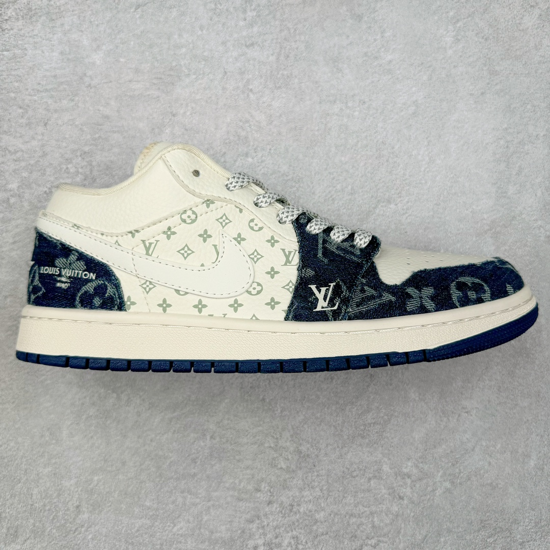 TS x Air Jordan AJ1 Low 倒钩低帮联名定制配色 SJ9950-003 原厂内置气垫魔块 A模大底 头层小牛皮 鞋舌AJ原厂专用牛津布+AJ专用反口珍珠布+原厂无杂质高弹内里海棉+特殊封边弹力鞋带 尺码:36 36.5 37.5 38 38.5 39 40 40.5 41 42 42.5 43 44 44.5 45 46 47.5-选品中心