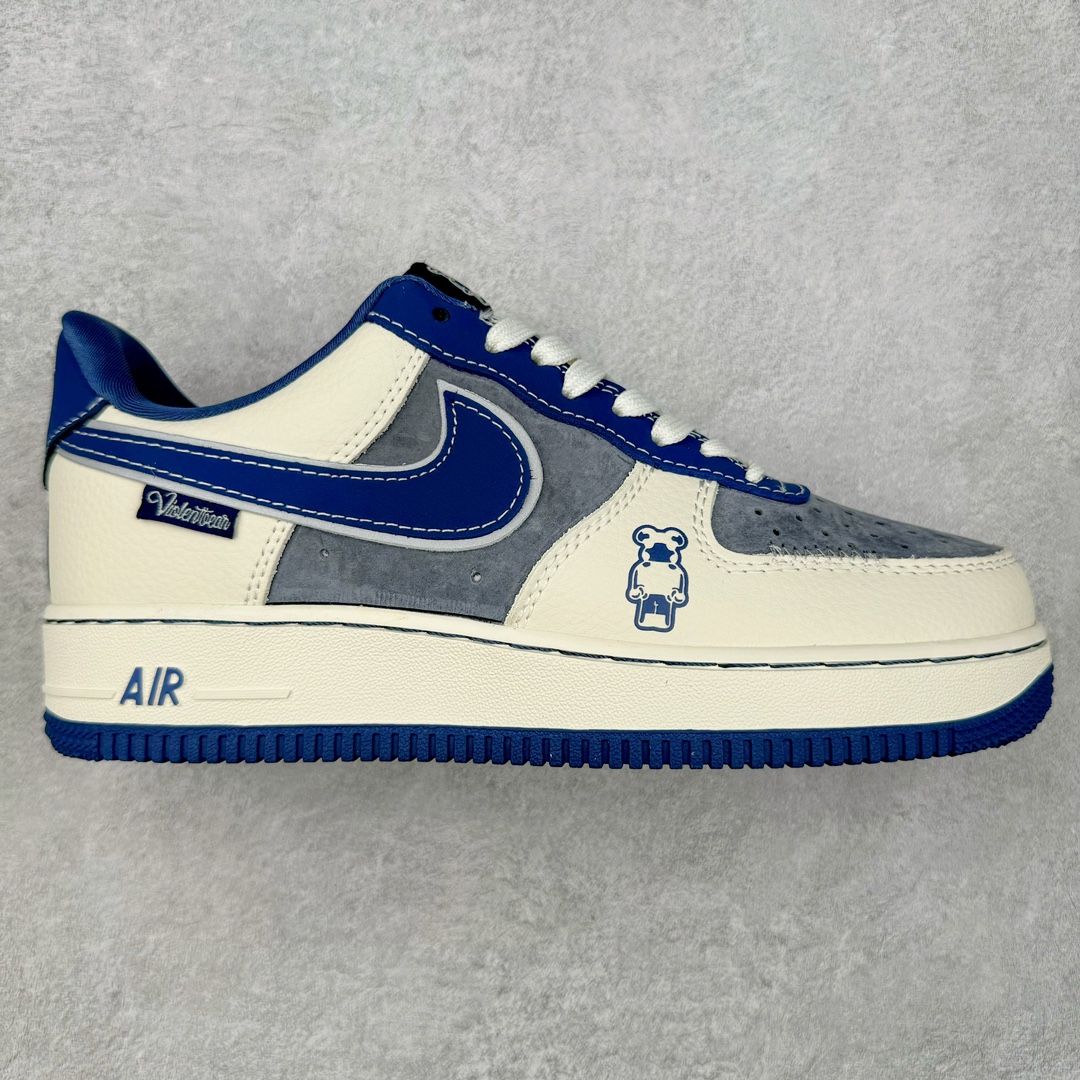 NK Air Force 1´07 Low 空军一号低帮百搭休闲运动板鞋 KK1988-017 柔软、弹性十足的缓震性能和出色的中底设计 横跨复古与现代的外型结合 造就出风靡全球 三十多年的Force 1 直到今天还深受青睐 尺码：36 36.5 37.5 38 38.5 39 40 40.5 41 42 42.5 43 44 44.5 45-选品中心