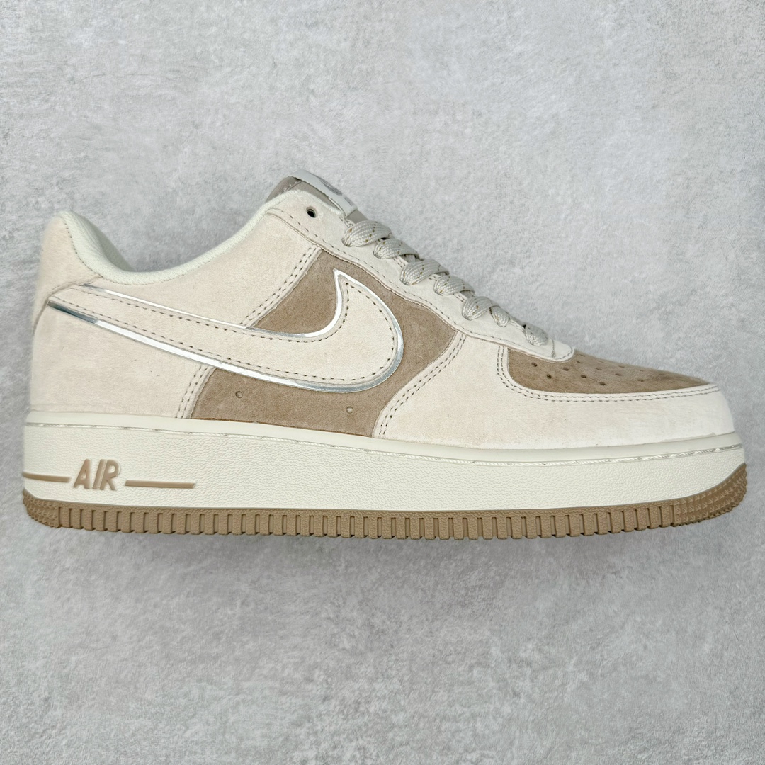 NK Air Force 1´07 Low 空军一号低帮百搭休闲运动板鞋 DQ3966-183 柔软、弹性十足的缓震性能和出色的中底设计 横跨复古与现代的外型结合 造就出风靡全球 三十多年的Force 1 直到今天还深受青睐 尺码:36 36.5 37.5 38 38.5 39 40 40.5 41 42 42.5 43 44 44.5 45-选品中心