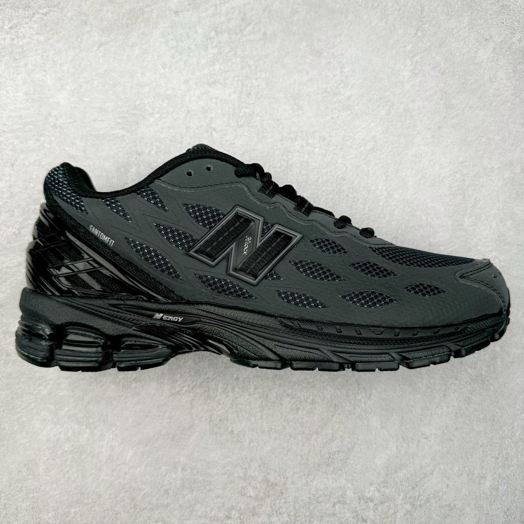 New Balance M1906R NB新百伦系列复古老爹风休闲运动慢跑鞋 采用轻质牛剖革拼接透气网眼衬垫织物鞋面材质 T-Beam大底提供足步弓支撑 保持步态稳定#后跟搭载外露缓震胶 鞋身整体以各种深浅不一的灰色覆盖 鞋头以淡蓝色调装饰，网眼衬垫通过不规律的色块实现做旧的美感 泛黄的鞋底更是进一步增添了复古气息 尺码：36 37 37.5 38 38.5 39.5 40 40.5 41.5 42 42.5 43 44 45-选品中心