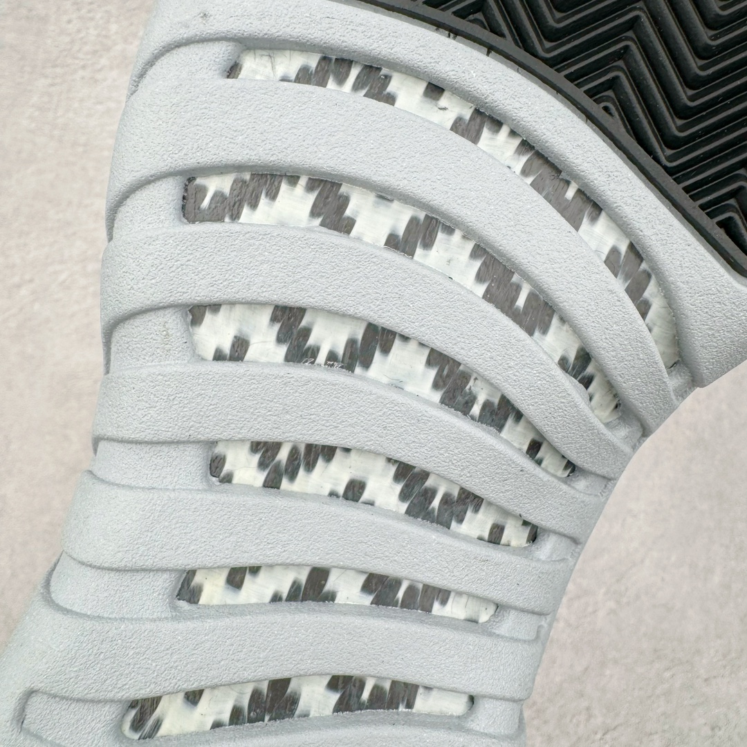 图片[19]-＃SZ纯原 Air Jordan AJ12 Retro 黑灰 货号：CT8013-010 外贸特供批次 原楦原档案数据开模打造 原汁原味12代鞋型 进口原厂皮料 原厂碳板 原装材料 原厂定制金属扣 原厂电绣 支持与公司货全方位对比 只服务于5%懂鞋的高端客户 发国外可支持各种retail商店充正寄售 尺码：40 40.5 41 42 42.5 43 44 44.5 45 45.5 46 47.5 48.5-选品中心