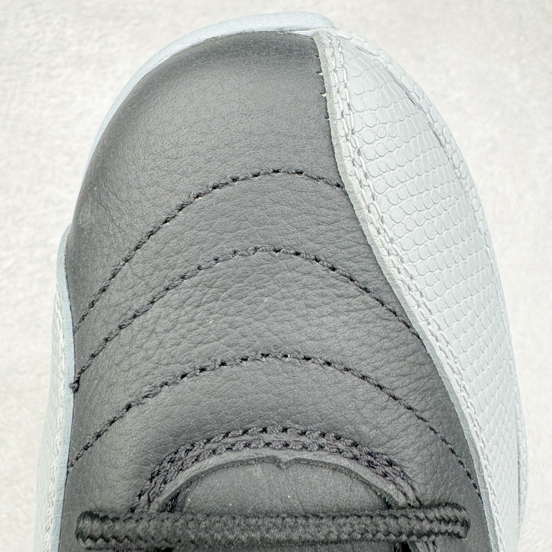 图片[14]-＃SZ纯原 Air Jordan AJ12 Retro 黑灰 货号：CT8013-010 外贸特供批次 原楦原档案数据开模打造 原汁原味12代鞋型 进口原厂皮料 原厂碳板 原装材料 原厂定制金属扣 原厂电绣 支持与公司货全方位对比 只服务于5%懂鞋的高端客户 发国外可支持各种retail商店充正寄售 尺码：40 40.5 41 42 42.5 43 44 44.5 45 45.5 46 47.5 48.5-选品中心