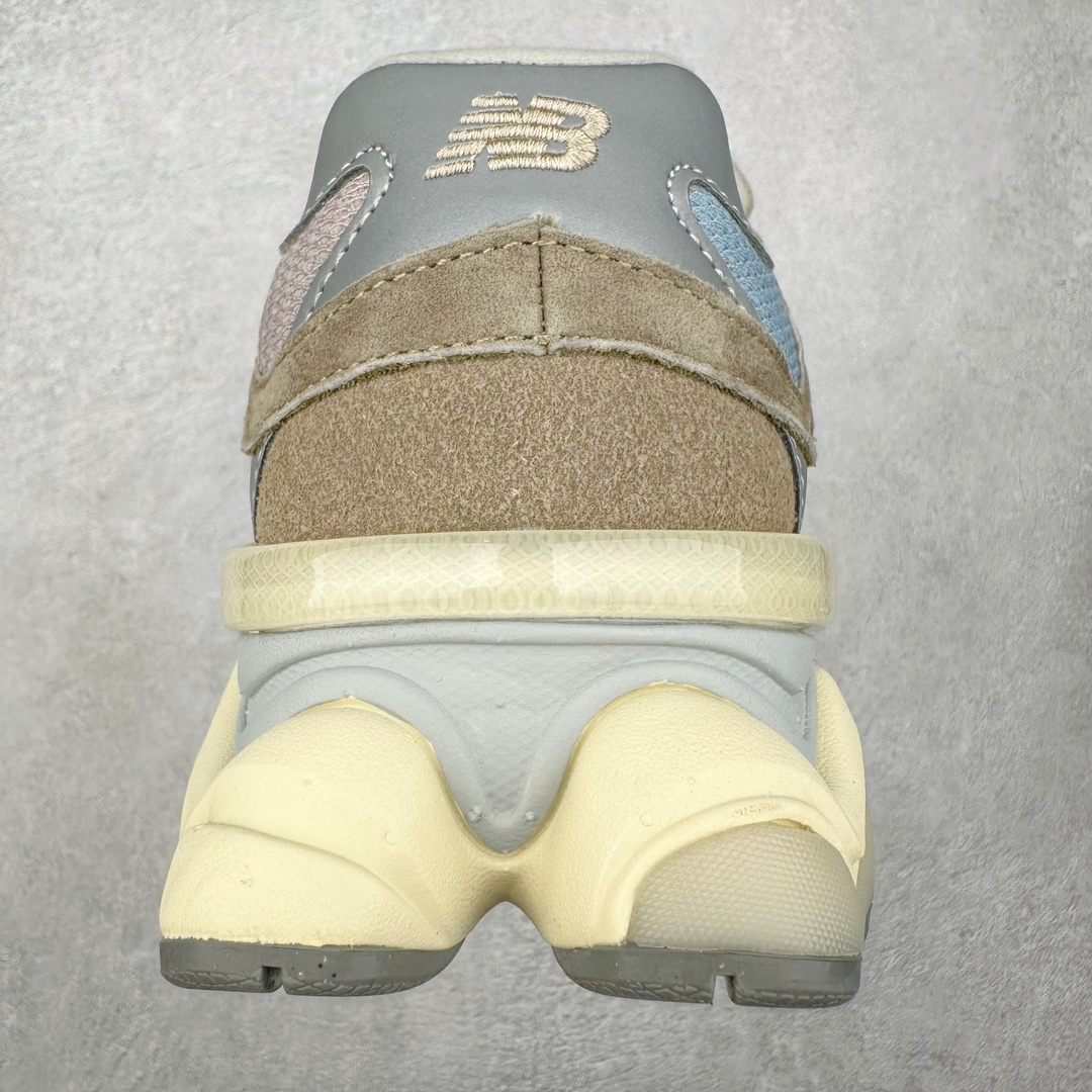 图片[8]-＃纯原特价福利 New Balance NB9060系列 新百伦绒面革网布经典百搭防滑耐磨透气低帮生活休闲鞋 全套原楦原纸板原厂数据开发 进口三明治网面 原装进口翻毛皮料正确绒感卡色 正确中底拉帮中底网布细节 原厂标裁 带紫光防伪 定制后跟透明水晶模块 冲裁组合 大底贴合程度胶水上色把控完美 整洁度挑战全网艺术家 多道序QC把关品质完善 匠心打造 耗时两个月开发完成 工艺极其复杂难度可想而知 新开独立私模大底 全网唯一正确六层组合大底 高端零售专供产物 尺码：36 37 37.5 38 38.5 39 40 40.5 41 42 42.5 43 44 45 46.5-选品中心