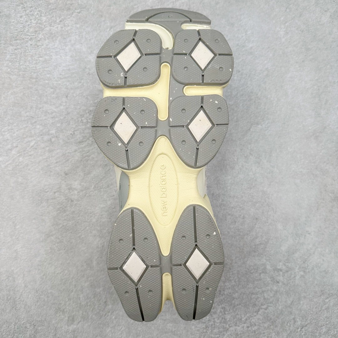 图片[9]-＃纯原特价福利 New Balance NB9060系列 新百伦绒面革网布经典百搭防滑耐磨透气低帮生活休闲鞋 全套原楦原纸板原厂数据开发 进口三明治网面 原装进口翻毛皮料正确绒感卡色 正确中底拉帮中底网布细节 原厂标裁 带紫光防伪 定制后跟透明水晶模块 冲裁组合 大底贴合程度胶水上色把控完美 整洁度挑战全网艺术家 多道序QC把关品质完善 匠心打造 耗时两个月开发完成 工艺极其复杂难度可想而知 新开独立私模大底 全网唯一正确六层组合大底 高端零售专供产物 尺码：36 37 37.5 38 38.5 39 40 40.5 41 42 42.5 43 44 45 46.5-选品中心