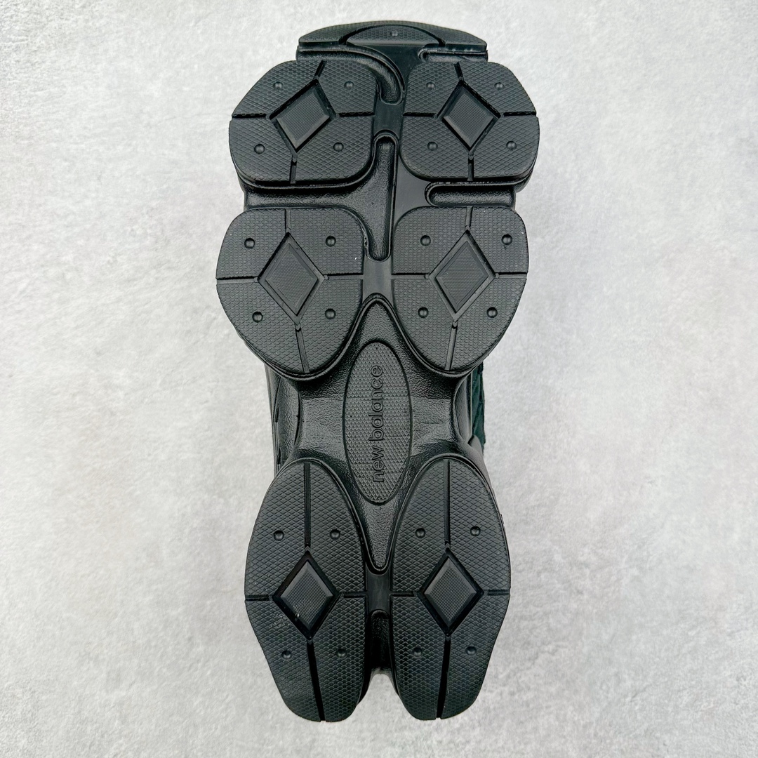 图片[9]-＃纯原特价福利 New Balance NB9060系列 新百伦绒面革网布经典百搭防滑耐磨透气低帮生活休闲鞋 全套原楦原纸板原厂数据开发 进口三明治网面 原装进口翻毛皮料正确绒感卡色 正确中底拉帮中底网布细节 原厂标裁 带紫光防伪 定制后跟透明水晶模块 冲裁组合 大底贴合程度胶水上色把控完美 整洁度挑战全网艺术家 多道序QC把关品质完善 匠心打造 耗时两个月开发完成 工艺极其复杂难度可想而知 新开独立私模大底 全网唯一正确六层组合大底 高端零售专供产物 尺码：36 37 37.5 38 38.5 39 40 40.5 41 42 42.5 43 44 45 46.5-选品中心