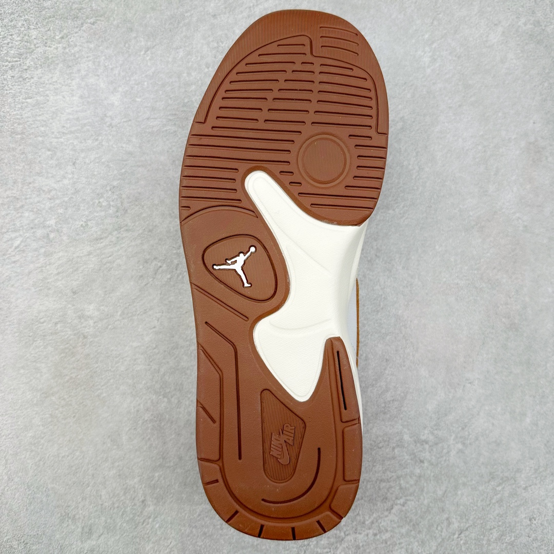 图片[9]-＃纯原 Air Jordan Stadium AJ90 潮流运动板鞋 DX4397-121 充满了对TinkerHathield 原创设计的致敬 包括中足网状面板、前足外侧的鲨鱼齿轮廓、加垫鞋领和 NK Air 鞋跟品牌 鞋子本身采用网眼、皮革和绒面革材料混合制成 散发出现代美感 并配备了该品牌全新的 Formula 23 足底缓震技术 AirJordan Stadium 90 鞋舌标签在鞋舌内侧印有“Flight”字样 完善了设计 尺码：36 36.5 37.5 38 38.5 39 40 40.5 41 42 42.5 43 44 44.5 45 46-选品中心