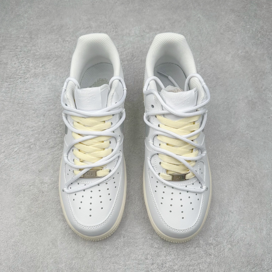 图片[2]-NK Air Force 1´07 Low 空军一号低帮百搭休闲运动板鞋 ZH0316-049 柔软、弹性十足的缓震性能和出色的中底设计 横跨复古与现代的外型结合 造就出风靡全球 三十多年的Force 1 直到今天还深受青睐 尺码：36 36.5 37.5 38 38.5 39 40 40.5 41 42 42.5 43 44 44.5 45-选品中心