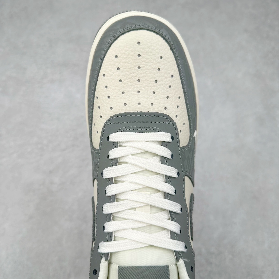 图片[4]-NK Air Force 1´07 Low 空军一号低帮百搭休闲运动板鞋 DF0180-008 柔软、弹性十足的缓震性能和出色的中底设计 横跨复古与现代的外型结合 造就出风靡全球 三十多年的Force 1 直到今天还深受青睐 尺码：36 36.5 37.5 38 38.5 39 40 40.5 41 42 42.5 43 44 44.5 45-选品中心