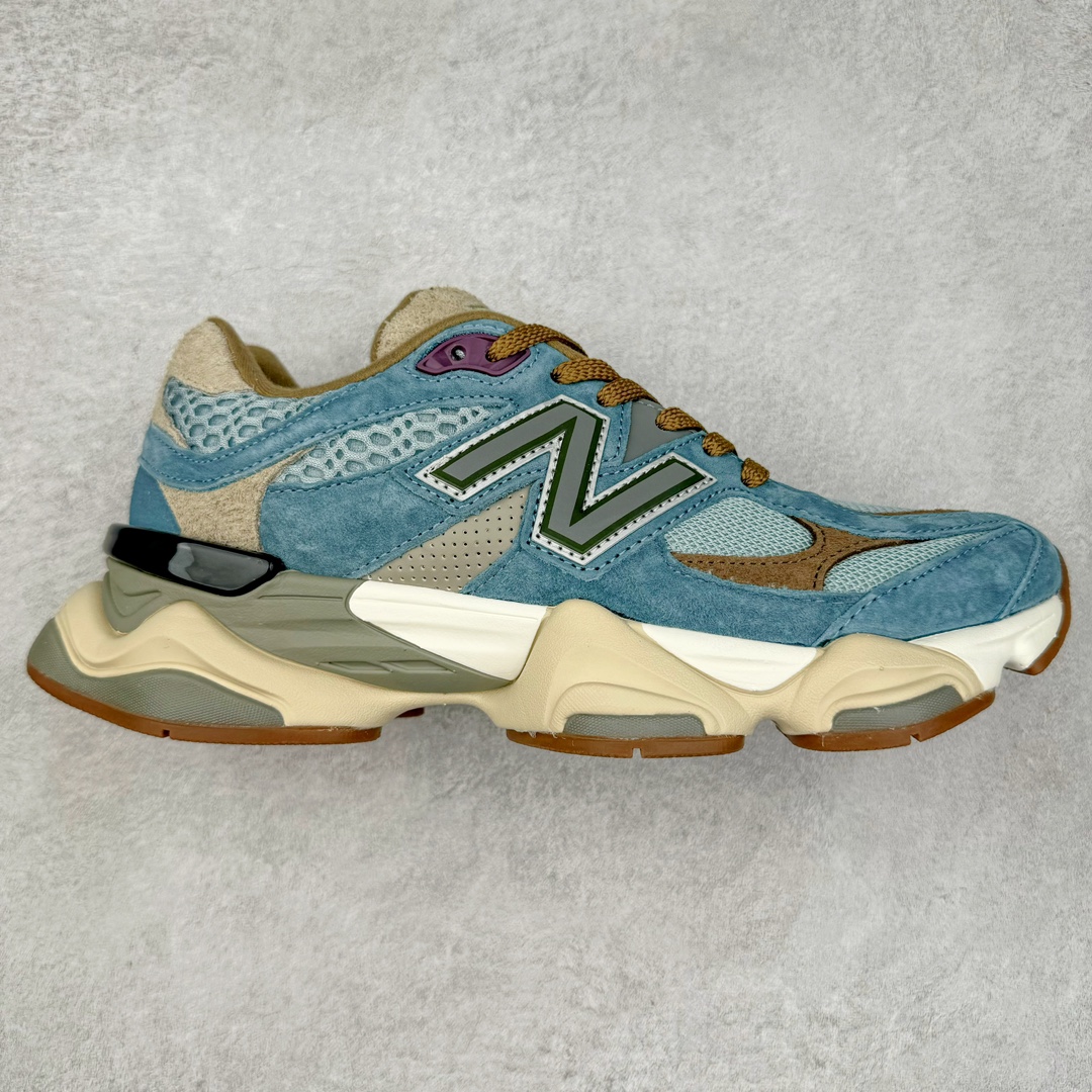 ＃纯原特价福利 New Balance NB9060系列 新百伦绒面革网布经典百搭防滑耐磨透气低帮生活休闲鞋 全套原楦原纸板原厂数据开发 进口三明治网面 原装进口翻毛皮料正确绒感卡色 正确中底拉帮中底网布细节 原厂标裁 带紫光防伪 定制后跟透明水晶模块 冲裁组合 大底贴合程度胶水上色把控完美 整洁度挑战全网艺术家 多道序QC把关品质完善 匠心打造 耗时两个月开发完成 工艺极其复杂难度可想而知 新开独立私模大底 全网唯一正确六层组合大底 高端零售专供产物 尺码：36 37 37.5 38 38.5 39 40 40.5 41 42 42.5 43 44 45 46.5-选品中心