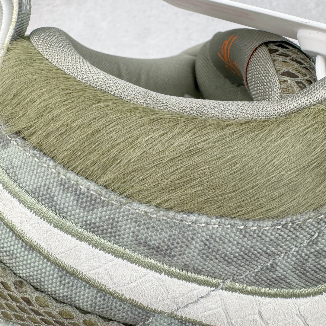 图片[16]-＃灭世/Max NK Book 1 Devin Booker 德文·布克一代男子实战篮球鞋 徒步旅行 军绿 HF6236-002 灭世纯原革新出货‼️缓震配置独家革新！实战属性直接拉满👊🏻实战 天花板上限再度提升！实战亲测-性能体验吊打国产同价位鞋款（为满足海外市场 布克一代最大尺码为47.5） ⚫️增配前掌鹅蛋ZOOM ➕抗扭片➕后掌马蹄ZOOM气垫（正品仅配置后掌zoom气垫） ⚫️采用科比4代鞋楦以及龙骨数据打造！小科4实至名归！（完美解决正品压脚趾问题） ⚫️鞋身➕鞋头增配高频补强层，提升鞋头以及脚踝支撑性 ⚫️鞋垫采用科比4代元年高弹缓震垫材质-磨合一场直接贴合脚型☑️ ⚫️外底加厚2mm，wow10止滑配方，无需磨合，抓地性能原地起飞 最强布克一代有且只在灭世纯原（支持市场任意货品正面PK） 真材实料，肉眼可见！革新升级绝非空穴来风！灭世纯原内外兼修，用态度诠释实战新篇章👊🏻 Book 1 尺码 39-47.5-选品中心