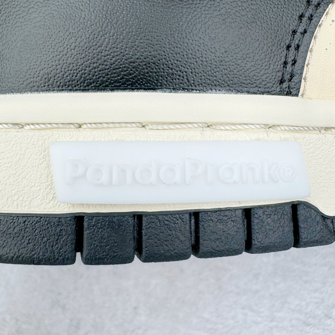 图片[17]-＃YC纯原 NK Dunk Low 太空灰岩 DD1391-100 定制系列天花板 无原鞋不开发 全系列得物原鞋一比一校对开发 配色持续更新中 终端对接 优势输出 全套原厂楦头原纸板数据档案倾力打造 原汁原味莞产 极致还原 圈内最强针车工艺 高端零售指定版 广东原厂配套原盒原标 鞋盒分三个尺码段 原厂冲刀 超高清洁度 全鞋零毛边皮料切割 采用原厂百宏鞋带以及原厂百宏织唛舌标 内标可供原厂几率过验 进口原装条纹中底布 四线拉帮白色点胶 原厂拉帮手法遵循公司 原厂电绣 极致还原 尺码：36 36.5 37.5 38 38.5 39 40 40.5 41 42 42.5 43 44-选品中心