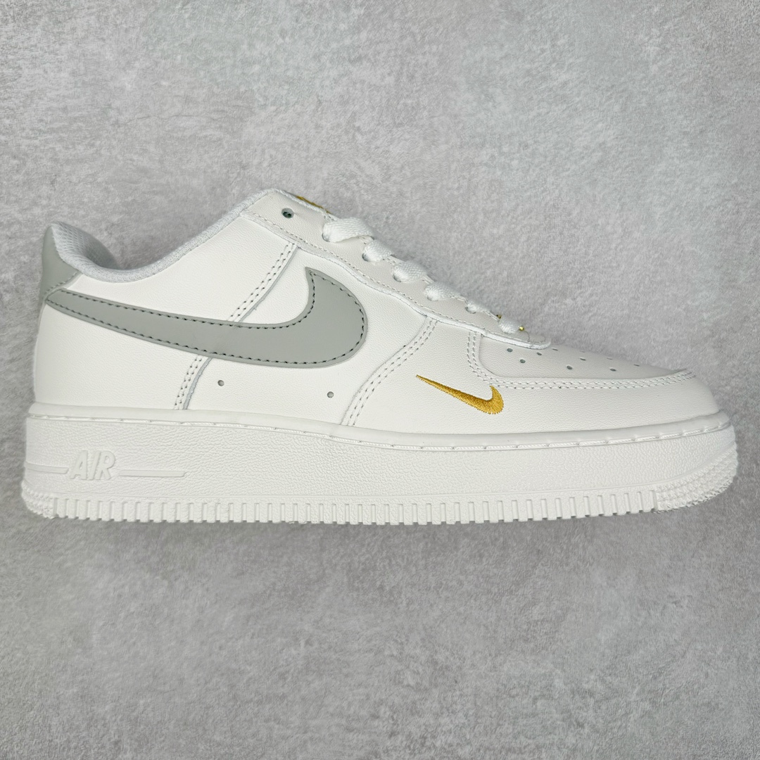 图片[5]-＃特价福利 NK Air Force 1´07 Low 空军一号百搭休闲运动板鞋 柔软、弹性十足的缓震性能和出色的中底设计 横跨复古与现代的外型结合 造就出风靡全球三十多年的Force 1 直到今天还深受青睐 尺码：35.5 36 36.5 37.5 38 38.5 39 40 40.5 41 42 42.5 43 44 44.5 45-选品中心