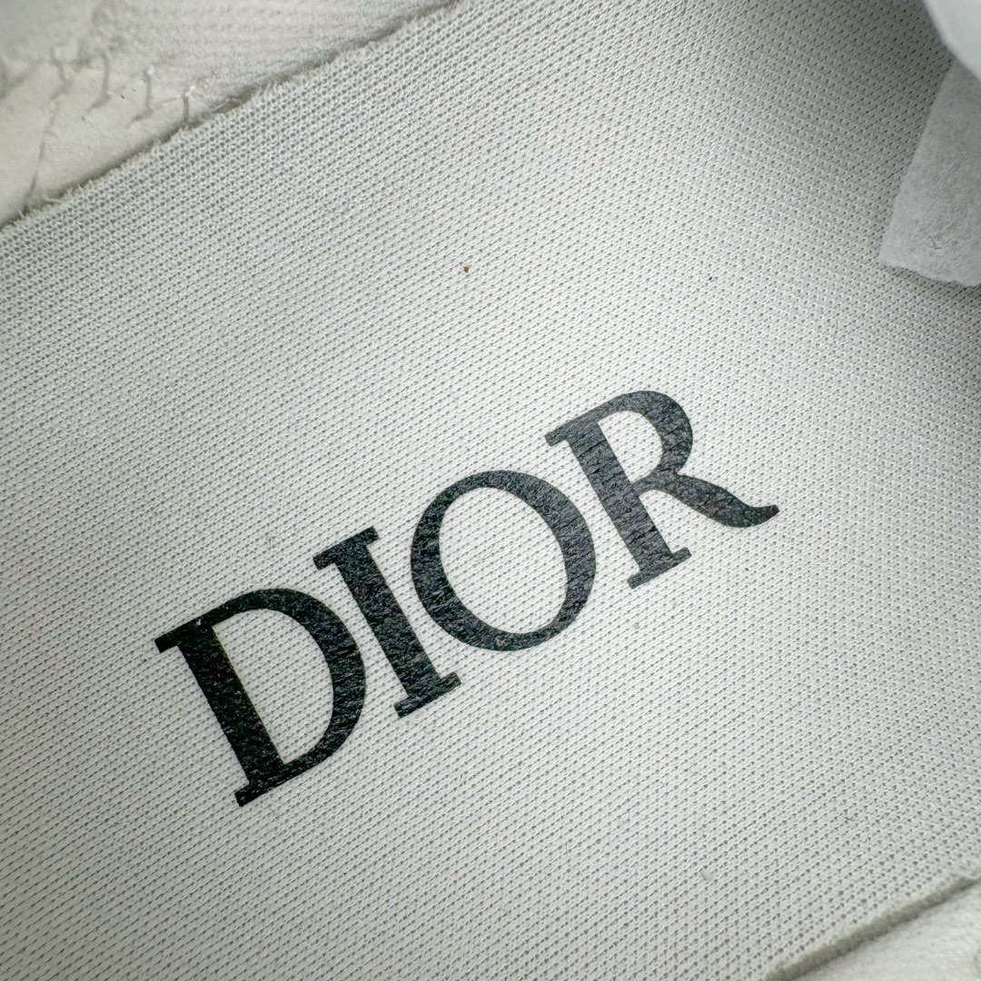 图片[13]-＃GD广顶 Dior B30 迪奥网眼织物低帮运动休闲鞋 原版开模 海淘专供品质同渠道货源 全套专柜原装配件 该款系列采用黑网色眼织物白和色科技料面精心制 作饰以反光“CD30”图形标志 外格轻盈的刻雕效果橡胶鞋搭底配标志性点的缀提升格调 内弹部力细节塑造想理的舒适穿着体验可与各休式闲造型配搭 彰显尚时现代的运风动范 正常尺码：39 40 41 42 43 44 45-选品中心