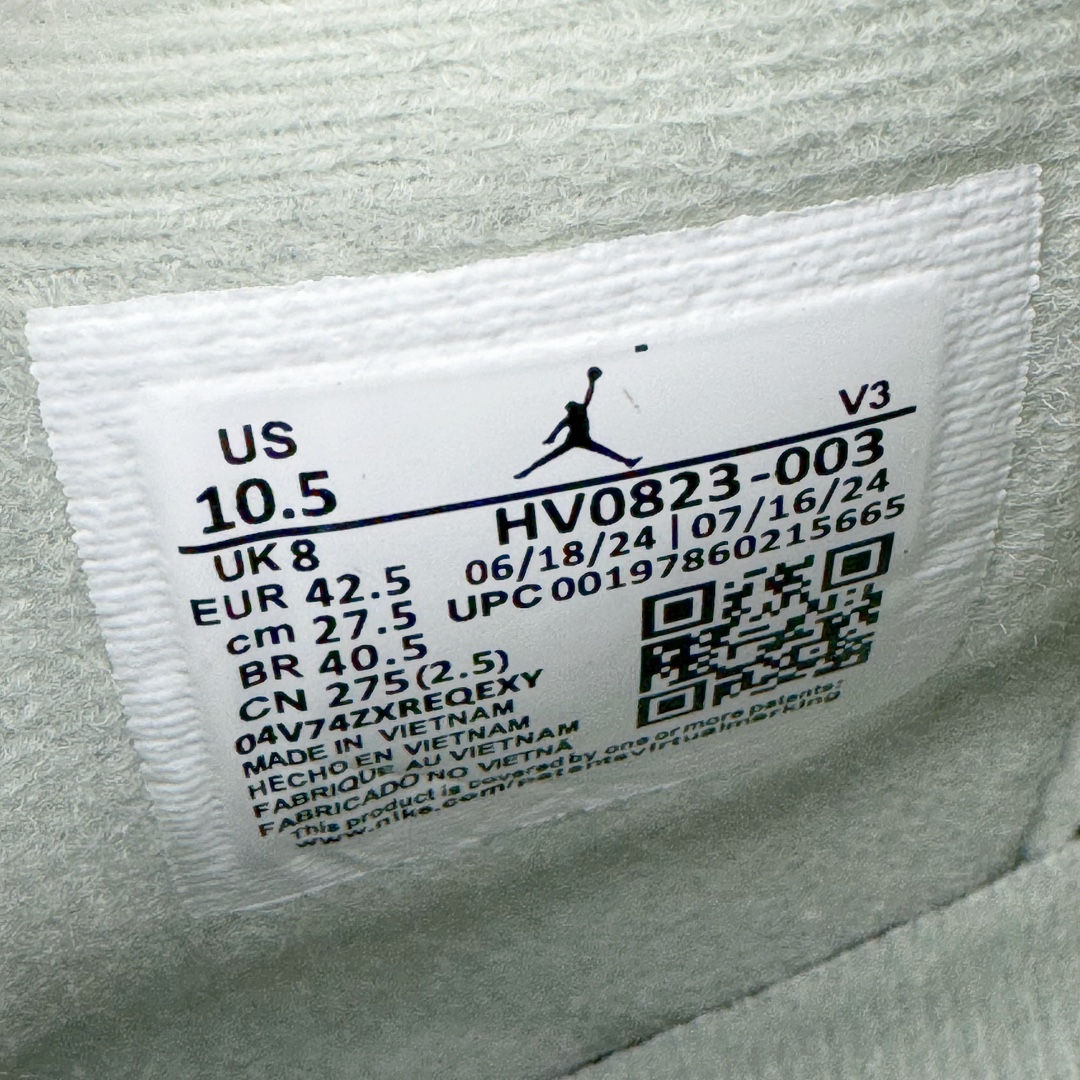 图片[22]-＃K版纯原 Air Jordan AJ4 \\\”Seafoam\\\” 薄荷绿 HV0823-003 全新升级改良 原鞋原楦原纸板同源开发 完美呈现乔4的版型 内侧正确双色网格 还原细节 原厂皮料 正确气垫颜色 正确网格工艺 正确拉帮工艺 全鞋原装材料制作 原档案原模具打造 支持全方位与正品对比 尺码：36 36.5 37.5 38 38.5 39 40 40.5 41 42 42.5 43 44 44.5 45 46 47.5-选品中心