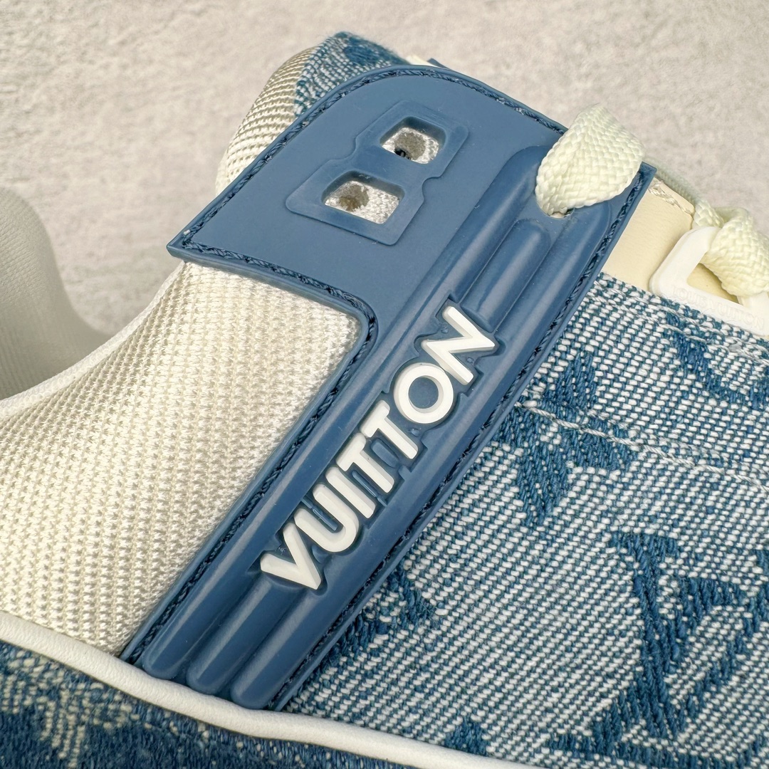 图片[18]-＃GD广顶 Louis Vuitton Trainer lv路易威登时装走秀运动时尚板鞋 外贸零售特供批次 2023全新纸板数据 印花高频效果碾压市面 市售天花板产物 耗时半年巨作 全套原厂新版原纸板楦头开发 原厂特供皮料加持 市场所有版本中综合最强的货品 GD实力大厂出品 全网最全配色更新最快 最成熟的做工稳定的品控 完美鞋型超高的清洁度 零毛边线头瑕疵 全套原楦原纸版原鞋开模 全网最具灵魂的版型 正确原装黄色鞋盒 正确中底印花 鞋面印花3D高频深度立体 全鞋电脑针车 紧密相连 针距密度一致 环保乳胶注塑鞋垫 厚度脚感还原原版 皮面裁剪部位 统一油边封口工艺 原装橡胶大底含胶量大底组合零偏差 专柜全套包装 防尘袋 说明书 质保卡 男女鞋 尺码：35 36 37 38 39 40 41 42 43 44 45-选品中心