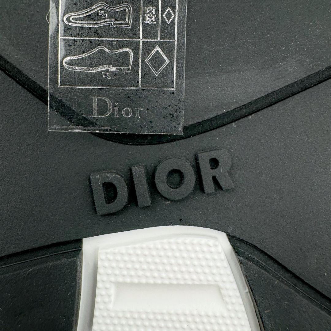 图片[21]-＃GD广顶 Dior B30 迪奥网眼织物低帮运动休闲鞋 原版开模 海淘专供品质同渠道货源 全套专柜原装配件 该款系列采用黑网色眼织物白和色科技料面精心制 作饰以反光“CD30”图形标志 外格轻盈的刻雕效果橡胶鞋搭底配标志性点的缀提升格调 内弹部力细节塑造想理的舒适穿着体验可与各休式闲造型配搭 彰显尚时现代的运风动范 正常尺码：39 40 41 42 43 44 45-选品中心
