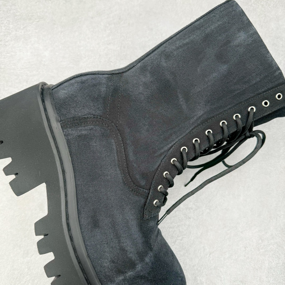 图片[6]-＃GD广顶 Balenciaga Stomper 巴黎世家帆布拉链圆头德比靴鞋 原版购入开发 做货 极致做旧 巴黎世家做旧的款式百分之90都是好看的 这双靴子也不例外 破旧风格 双层材质 外层粗帆布做了磨损和褪色处理 内层做了透气网状里布 比较惊艳的是鞋底和鞋侧橡胶 原版定制进口做旧帆布 原版进口透气网里 原版开模橡胶大底 增高底厚5CM超显大长腿NCC 尺码： 39 40 41 42 43 44 45-选品中心