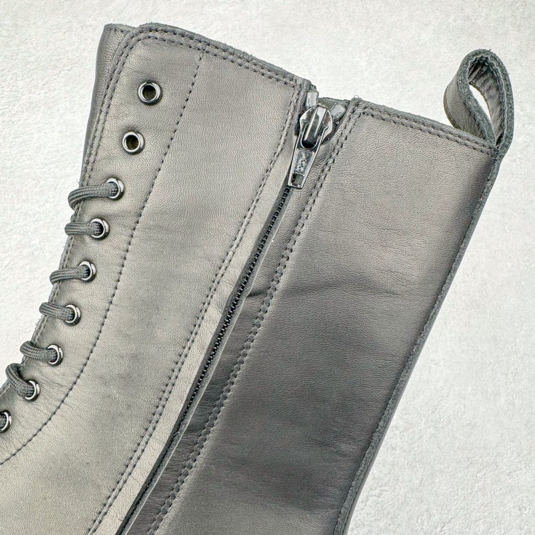 图片[15]-＃GD广顶 Balenciaga Stomper 巴黎世家牛皮拉链圆头德比靴鞋 原版购入开发 做货 极致做旧 巴黎世家做旧的款式百分之90都是好看的 这双靴子也不例外 破旧风格 双层材质 外层粗帆布做了磨损和褪色处理 内层做了透气网状里布 比较惊艳的是鞋底和鞋侧橡胶 原版定制进口做旧帆布 原版进口透气网里 原版开模橡胶大底 增高底厚5CM超显大长腿NCC 尺码： 39 40 41 42 43 44 45-选品中心