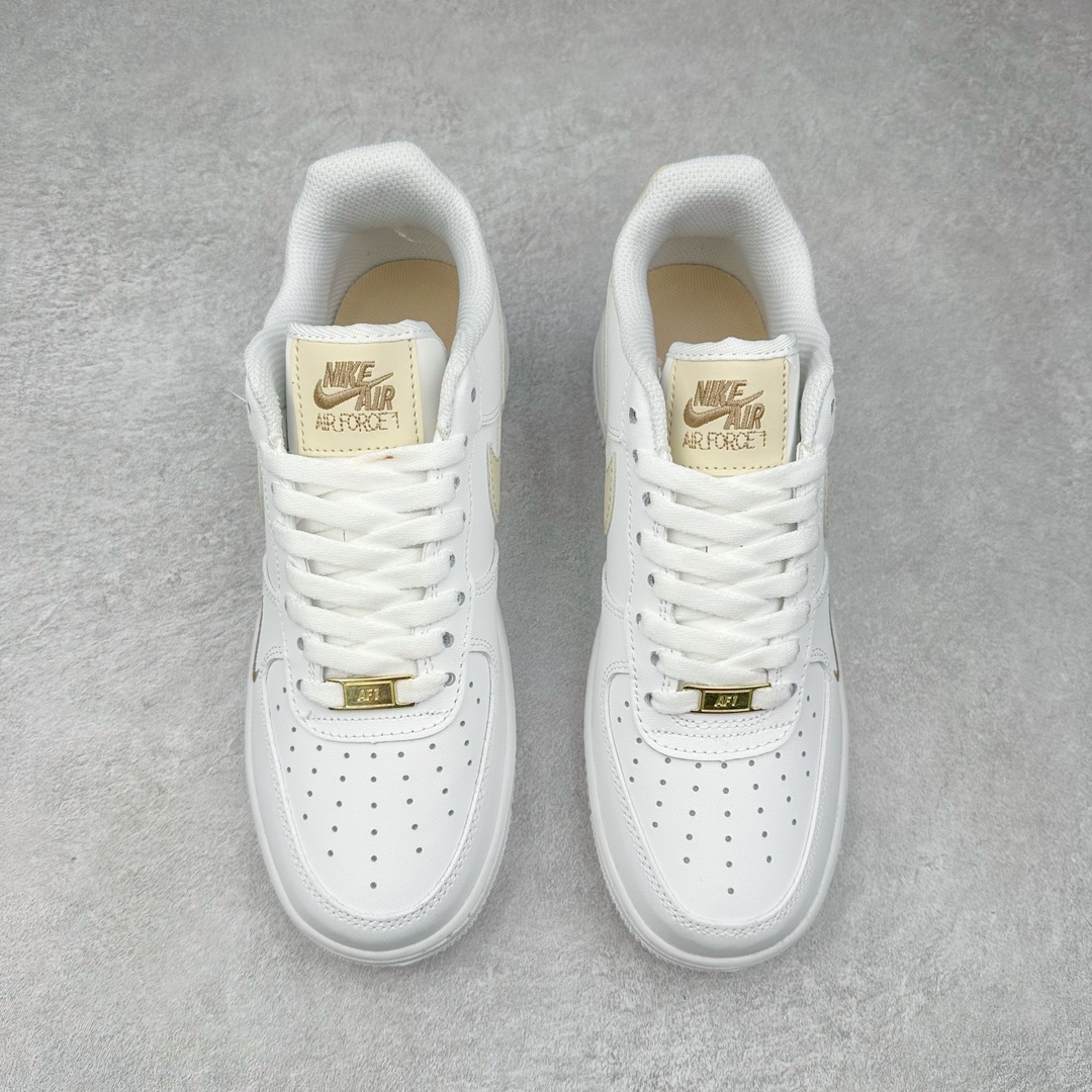 图片[2]-＃特价福利 NK Air Force 1´07 Low 空军一号百搭休闲运动板鞋 柔软、弹性十足的缓震性能和出色的中底设计 横跨复古与现代的外型结合 造就出风靡全球三十多年的Force 1 直到今天还深受青睐 尺码：35.5 36 36.5 37.5 38 38.5 39 40 40.5 41 42 42.5 43 44 44.5 45-选品中心