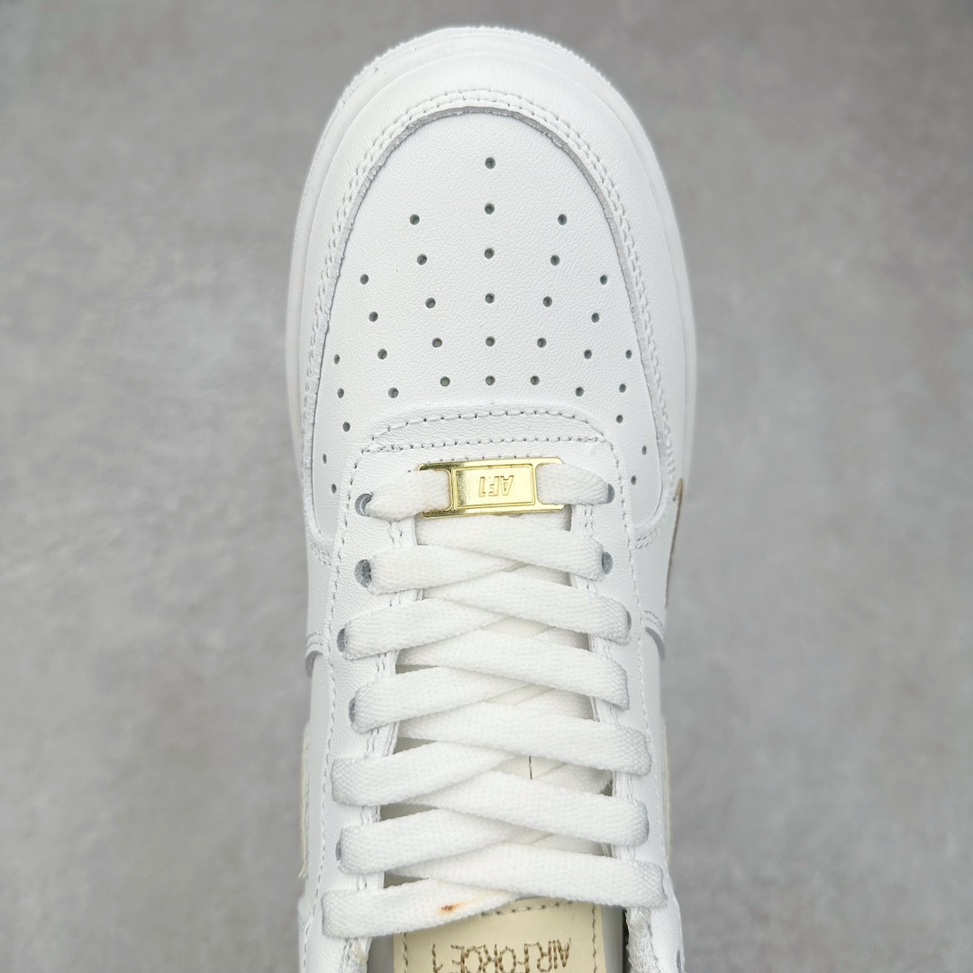 图片[4]-＃特价福利 NK Air Force 1´07 Low 空军一号百搭休闲运动板鞋 柔软、弹性十足的缓震性能和出色的中底设计 横跨复古与现代的外型结合 造就出风靡全球三十多年的Force 1 直到今天还深受青睐 尺码：35.5 36 36.5 37.5 38 38.5 39 40 40.5 41 42 42.5 43 44 44.5 45-选品中心