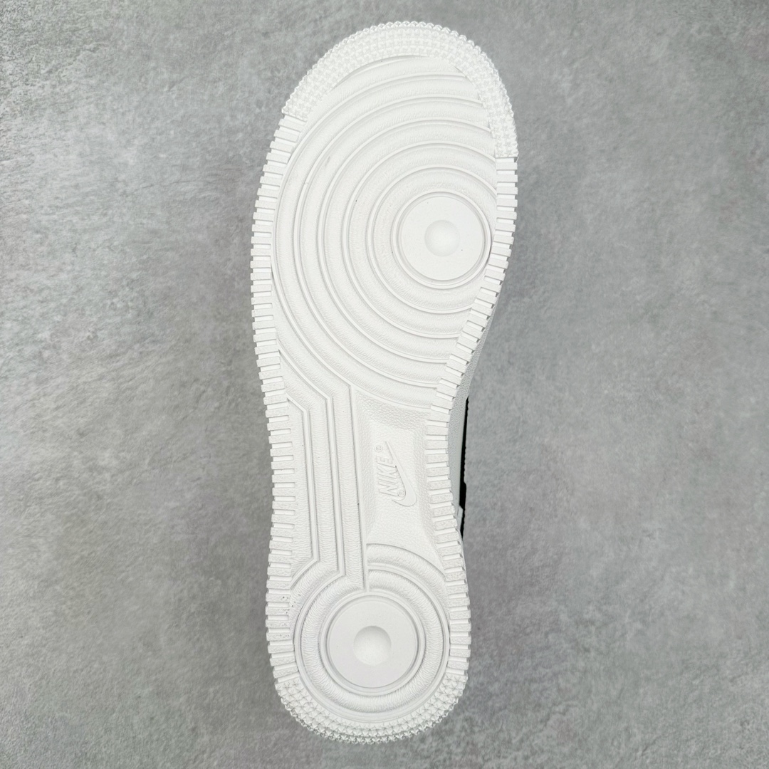 图片[9]-＃特价福利 NK Air Force 1´07 Low 空军一号百搭休闲运动板鞋 柔软、弹性十足的缓震性能和出色的中底设计 横跨复古与现代的外型结合 造就出风靡全球三十多年的Force 1 直到今天还深受青睐 尺码：35.5 36 36.5 37.5 38 38.5 39 40 40.5 41 42 42.5 43 44 44.5 45-选品中心