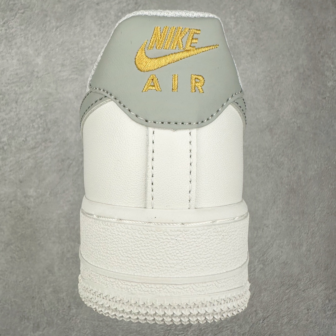 图片[8]-＃特价福利 NK Air Force 1´07 Low 空军一号百搭休闲运动板鞋 柔软、弹性十足的缓震性能和出色的中底设计 横跨复古与现代的外型结合 造就出风靡全球三十多年的Force 1 直到今天还深受青睐 尺码：35.5 36 36.5 37.5 38 38.5 39 40 40.5 41 42 42.5 43 44 44.5 45-选品中心