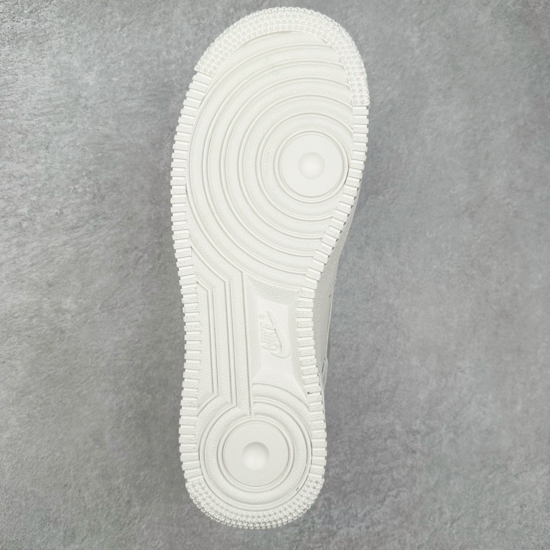 图片[9]-＃特价福利 NK Air Force 1´07 Low 空军一号百搭休闲运动板鞋 柔软、弹性十足的缓震性能和出色的中底设计 横跨复古与现代的外型结合 造就出风靡全球三十多年的Force 1 直到今天还深受青睐 尺码：35.5 36 36.5 37.5 38 38.5 39 40 40.5 41 42 42.5 43 44 44.5 45-选品中心