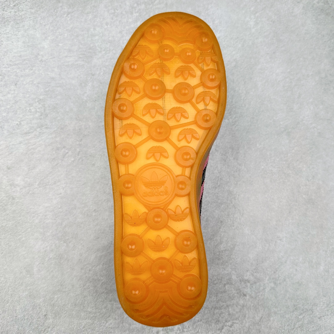 图片[9]-＃特价福利 AD Gazelle Indoor Trainers 羚羊内训系列低帮复古百搭休闲运动德训风板鞋 90年代经典的复刻版！自60年代以足球训练鞋面世以来,Gazelle就以其经典设计席卷全球。1991年版本的复刻,再造经典Gazelle。采用皮革打造,搭配浊色细节,让这款经典更加简约。尺码：36 36⅔ 37⅓ 38 38⅔ 39⅓ 40 40⅔ 41⅓ 42 42⅔ 43⅓ 44 44 ⅔ 45-选品中心