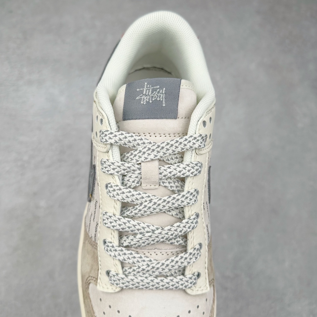 图片[5]-NK Dunk Low 定制配色 XS1086-001 大厂出品 极力推荐 原装头层材料 独家版型蒸餾加工帶來的是更好的视觉和脚感体验大厂纯原品质出货 清洁度 电绣工艺 皮料切割干净无任何毛边 细节完美 尺码：36 36.5 37.5 38 38.5 39 40 40.5 41 42 42.5 43 44 44.5 45 46 47.5-选品中心