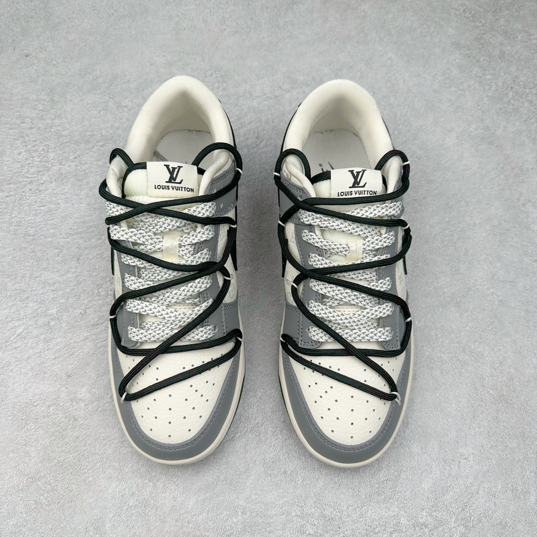 图片[2]-NK Dunk Low 定制配色 JJ5688-104 大厂出品 极力推荐 原装头层材料 独家版型蒸餾加工帶來的是更好的视觉和脚感体验大厂纯原品质出货 清洁度 电绣工艺 皮料切割干净无任何毛边 细节完美 尺码：36 36.5 37.5 38 38.5 39 40 40.5 41 42 42.5 43 44 44.5 45 46 47.5-选品中心