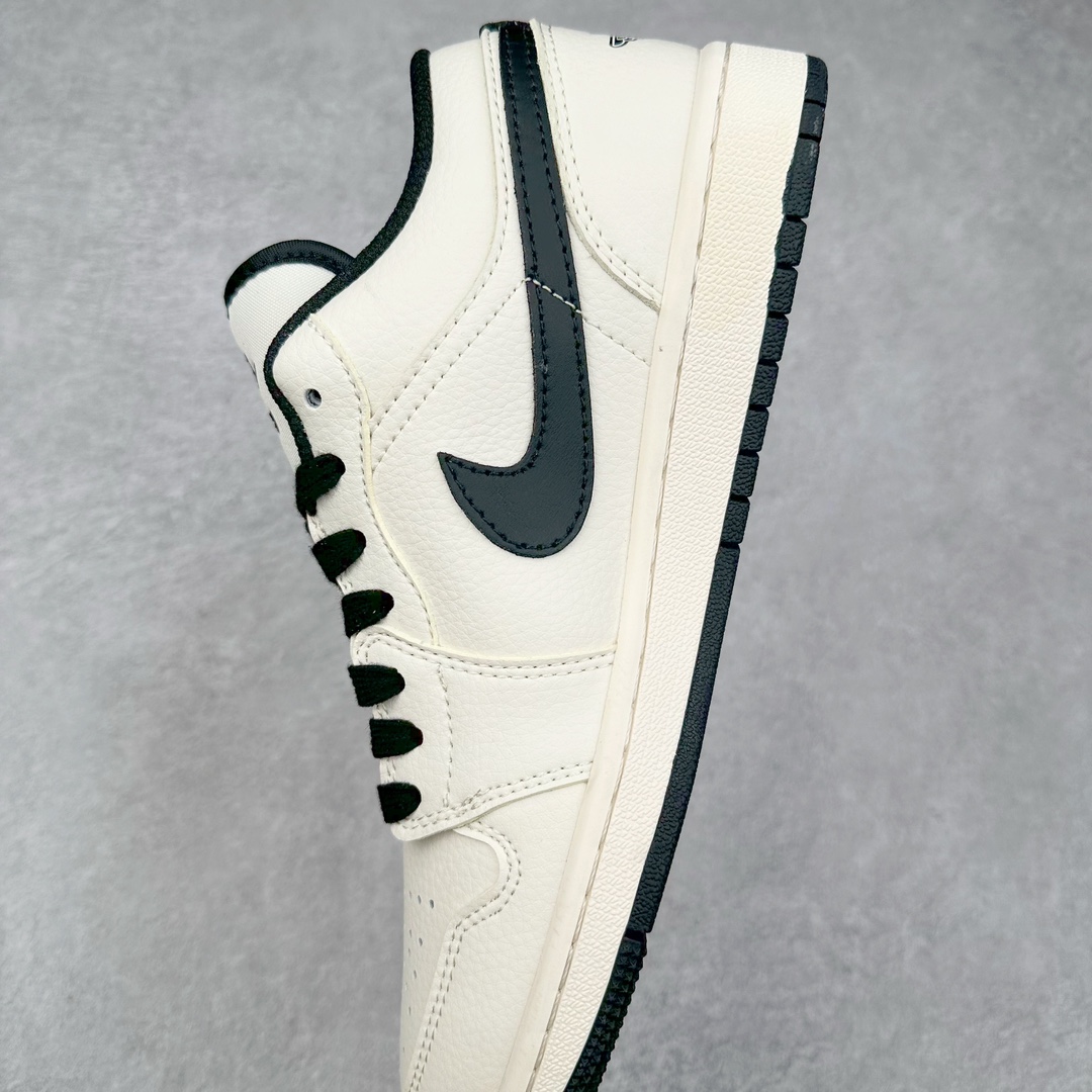 图片[7]-Air Jordan AJ1 Low 低帮系列定制配色 SJ9950-009 原厂内置气垫魔块 A模大底 头层小牛皮 鞋舌AJ原厂专用牛津布+AJ专用反口珍珠布+原厂无杂质高弹内里海棉+特殊封边弹力鞋带 尺码：36 36.5 37.5 38 38.5 39 40 40.5 41 42 42.5 43 44 44.5 45 46-选品中心