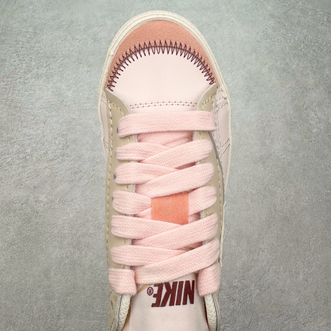 图片[4]-＃奥莱Zp订单福利 NK Blazer Low \’1977 VNTG SS 经典开拓者低帮百搭休闲运动板鞋 独家渠道 市面未流通批次 奥莱直播间499 599一样的东西 碾压市面现存所有版本 公司一样的东西 超值回馈 帮你省钱 支持各种鉴定 采用环保材料的大底 独特的鞋面连者鞋底印刷 演绎出了这个配色的独特风格 眼前的新设计选用皮质 配出当下流行的阴阳元素 呈现属于现代潮流的美感 尺码：35.5 36 36.5 37.5 38 38.5 39 40 40.5 41 42 42.5 43 44 44.5 45-选品中心