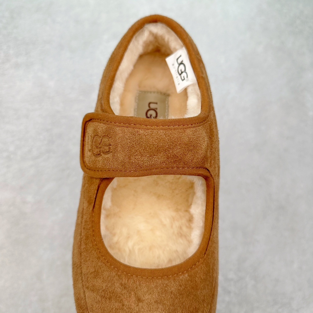 图片[5]-UGG 5215 玛丽珍 穆勒拖鞋 1.5CM薄底 女款 小红书爆款 广州外贸大厂生产 鞋头到鞋垫真羊皮毛一体 独立外盒包装 工艺 区别市面任何版本 1.5Ccm薄底 独立原版开发大底 羊绒鞋垫 冬季保暖外出 家居都是很适合的选择 今年uug推出款式系列 局部偏向年轻消费者喜好 也走到时尚潮流穿搭的前沿 鞋身材质 翻毛皮鞋面 17毫米UGGPURE™植入式羊毛内底 轻便防滑舒适橡胶外底 带有品牌LOGO商标 带全套包装 尺码：35 36 37 38 39 40-选品中心