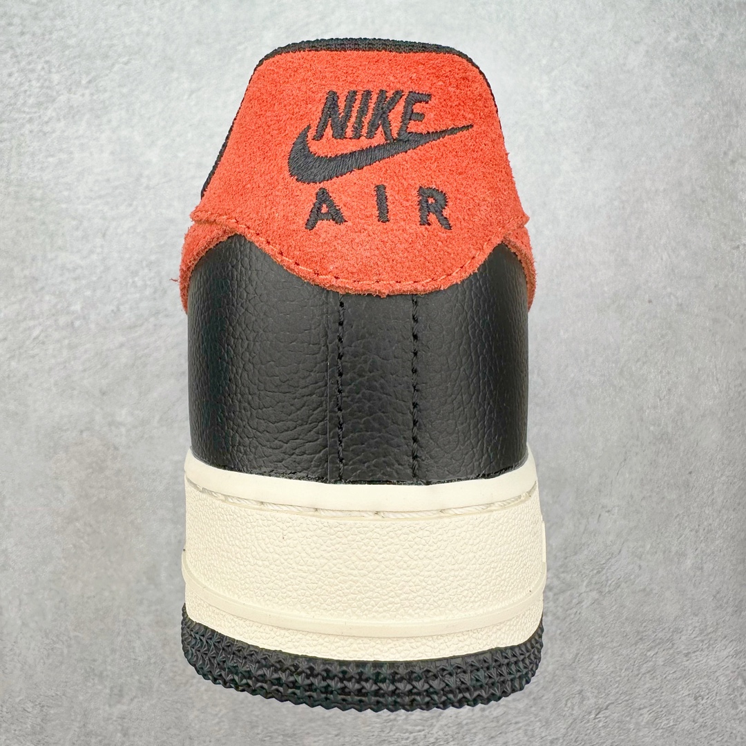 图片[8]-NK Air Force 1´07 Low 空军一号低帮百搭休闲运动板鞋 ZH0316-049 柔软、弹性十足的缓震性能和出色的中底设计 横跨复古与现代的外型结合 造就出风靡全球 三十多年的Force 1 直到今天还深受青睐 尺码：36 36.5 37.5 38 38.5 39 40 40.5 41 42 42.5 43 44 44.5 45-选品中心