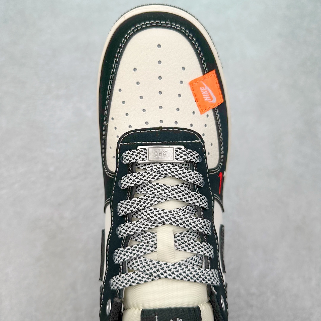 图片[4]-NK Air Force 1´07 Low 空军一号低帮百搭休闲运动板鞋 SJ6698-012 柔软、弹性十足的缓震性能和出色的中底设计 横跨复古与现代的外型结合 造就出风靡全球 三十多年的Force 1 直到今天还深受青睐 尺码：36 36.5 37.5 38 38.5 39 40 40.5 41 42 42.5 43 44 44.5 45-选品中心