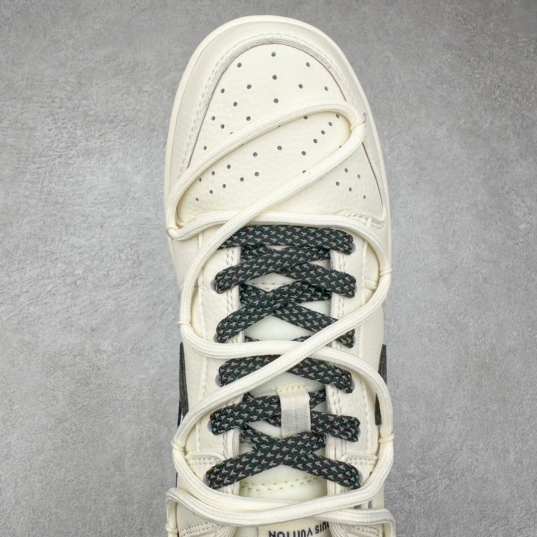 图片[4]-NK Dunk Low 定制配色 DM6868-002 大厂出品 极力推荐 原装头层材料 独家版型蒸餾加工帶來的是更好的视觉和脚感体验大厂纯原品质出货 清洁度 电绣工艺 皮料切割干净无任何毛边 细节完美 尺码：36 36.5 37.5 38 38.5 39 40 40.5 41 42 42.5 43 44 44.5 45 46 47.5-选品中心