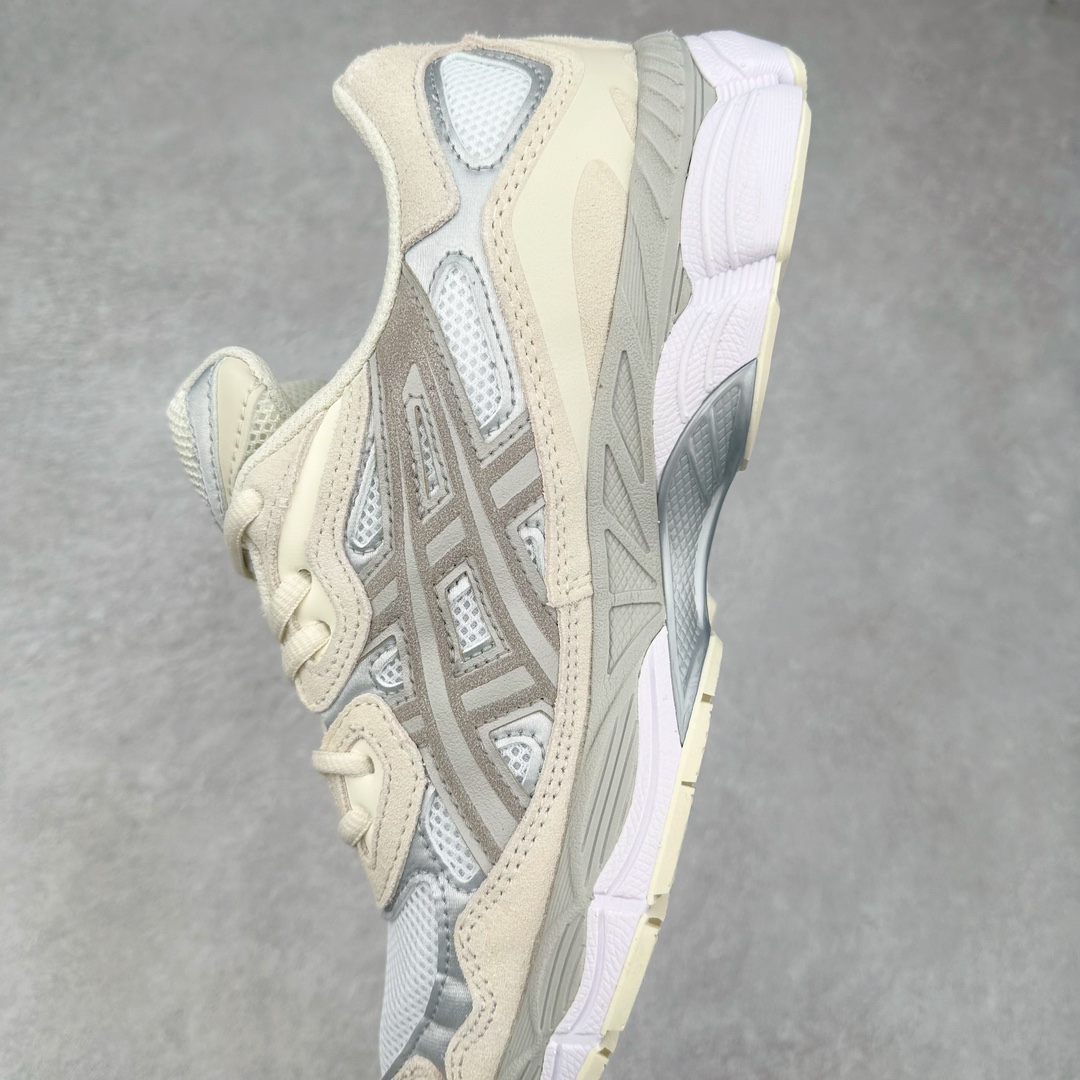 图片[7]-Asics GEL-NYC 亚瑟士防滑耐磨透气低帮运动休闲鞋 GEL-NYC™ 运动鞋的灵感源自传统和现代高性能跑步风格 其鞋面结构参考了 2000 年代初的 GEL-NIMBUS™ 3 鞋 并将其与 MC-PLUS V 设计中的各种装饰融为一体 该工装通过使用 GEL-CUMULUS® 16 鞋的工装系统来对比鞋面的复古风格 通过轻质泡沫和 GEL® 技术嵌入物的结合 这种中底结构有助于创造先进的脚底舒适度 尺码：36 37 37.5 38 39 40.5 41.5 42 42.5 43.5 44 45-选品中心