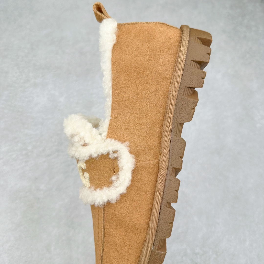 图片[7]-UGG Premium Chloe Fluffy Slippers 系列低帮时尚百搭舒适保暖休闲渔夫便鞋#升级原楦原纸版开发版型#采用TPU模压定型固色翻毛皮与羊毛厚绒鞋面材质#内嵌人造卷曲羊毛毛绒里衬和鞋垫,保暖锁热#选用17毫米UGGPURE™ 植入式羊毛里衬与可拆卸的UGGPURE™ 植入式羊毛鞋垫#Treadlite轻翼科技外底-优质的防滑,耐磨性,和良好的弹性 尺码：35-40-选品中心