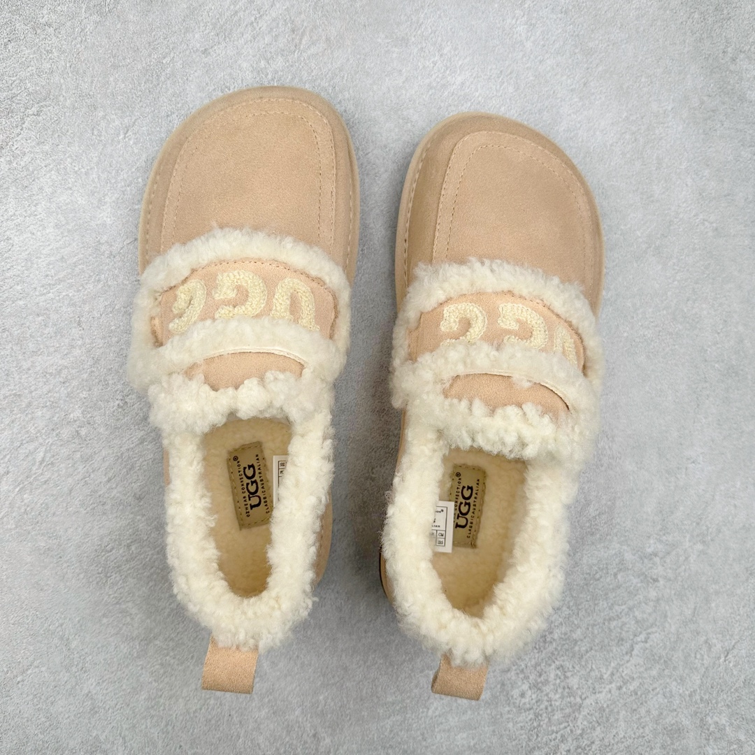 图片[3]-UGG Premium Chloe Fluffy Slippers 系列低帮时尚百搭舒适保暖休闲渔夫便鞋#升级原楦原纸版开发版型#采用TPU模压定型固色翻毛皮与羊毛厚绒鞋面材质#内嵌人造卷曲羊毛毛绒里衬和鞋垫,保暖锁热#选用17毫米UGGPURE™ 植入式羊毛里衬与可拆卸的UGGPURE™ 植入式羊毛鞋垫#Treadlite轻翼科技外底-优质的防滑,耐磨性,和良好的弹性 尺码：35-40-选品中心